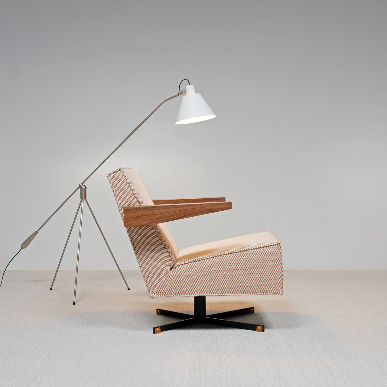 Press Room Chair: LS