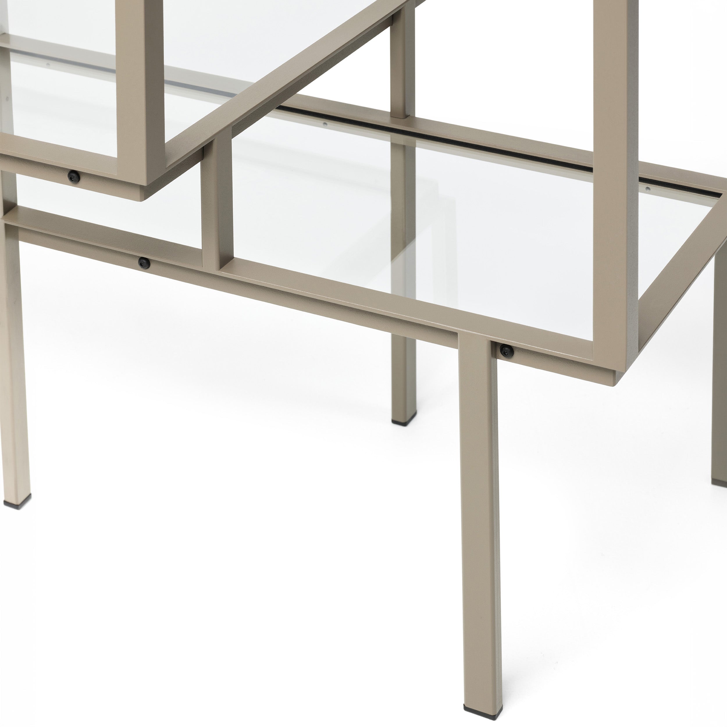 Tangled Cabinet: DI