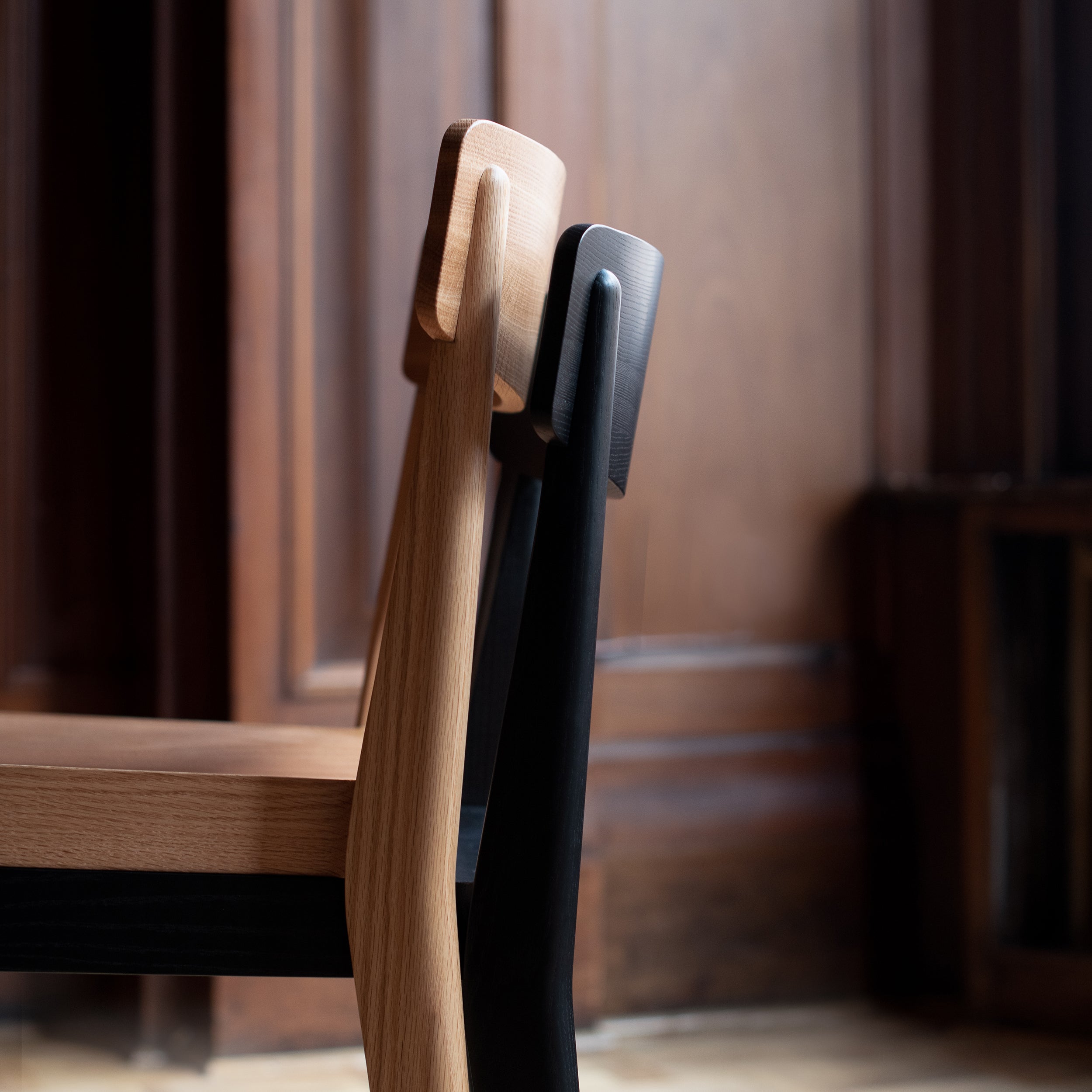 Carved Chair: Set of 2