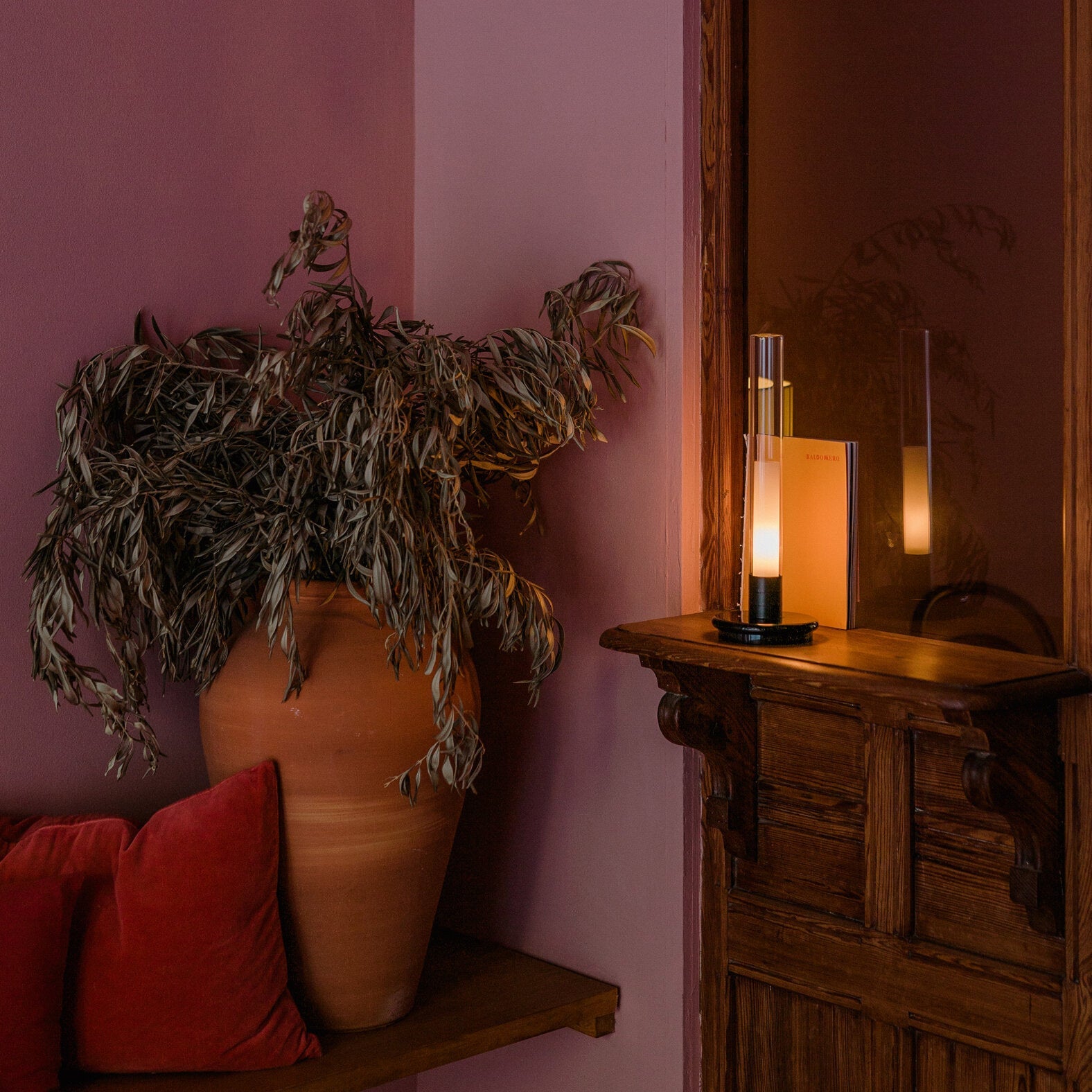 Sylvestrina Portable Table Lamp: Quick Ship