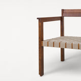 Symmetry Easy Chair: DI