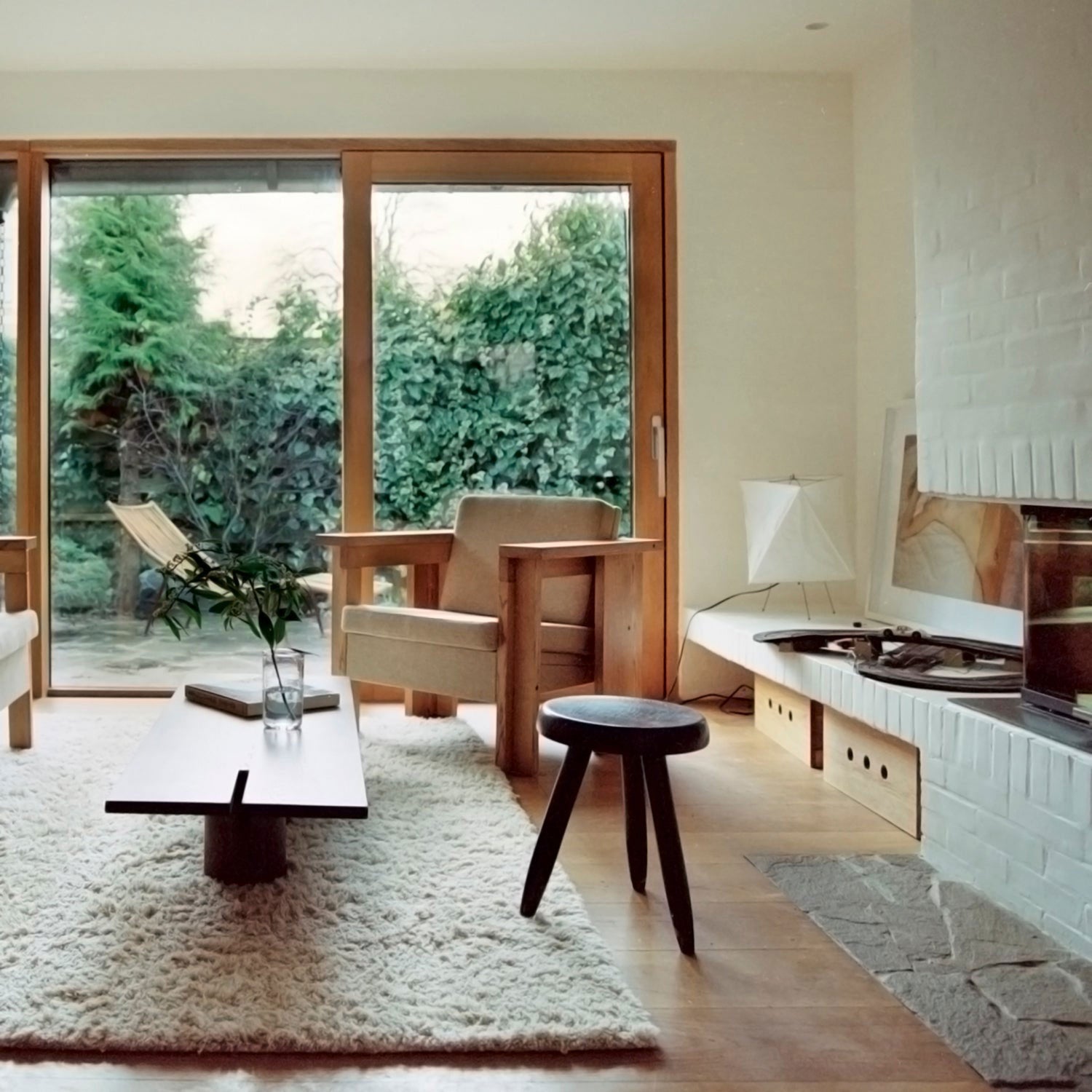 Symmetry Lounge Chair: LS