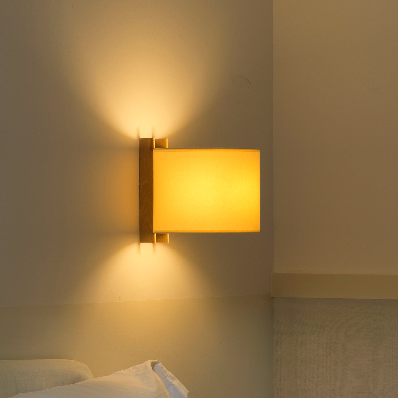 TMM Wall Lamp