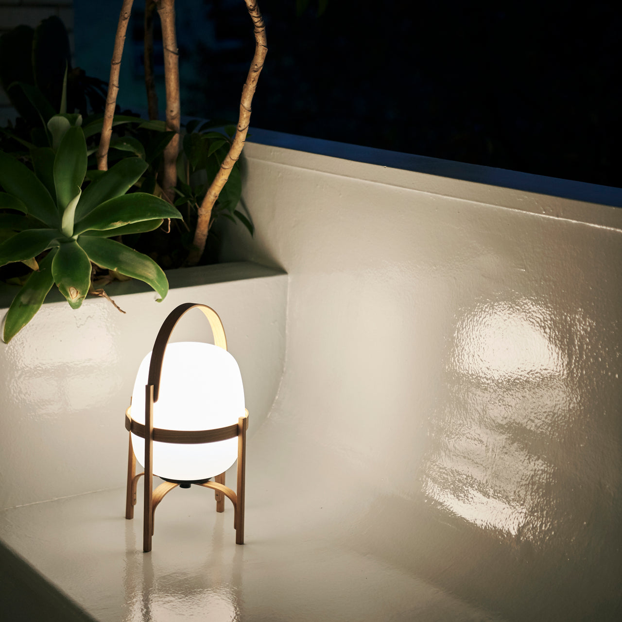 Cestita Batería Table Lamp - Quick Ship