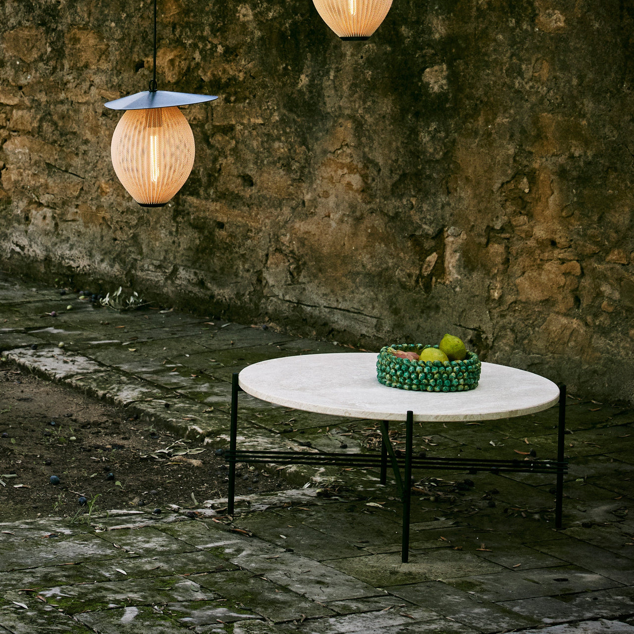 TS Outdoor Coffee Table: LS
