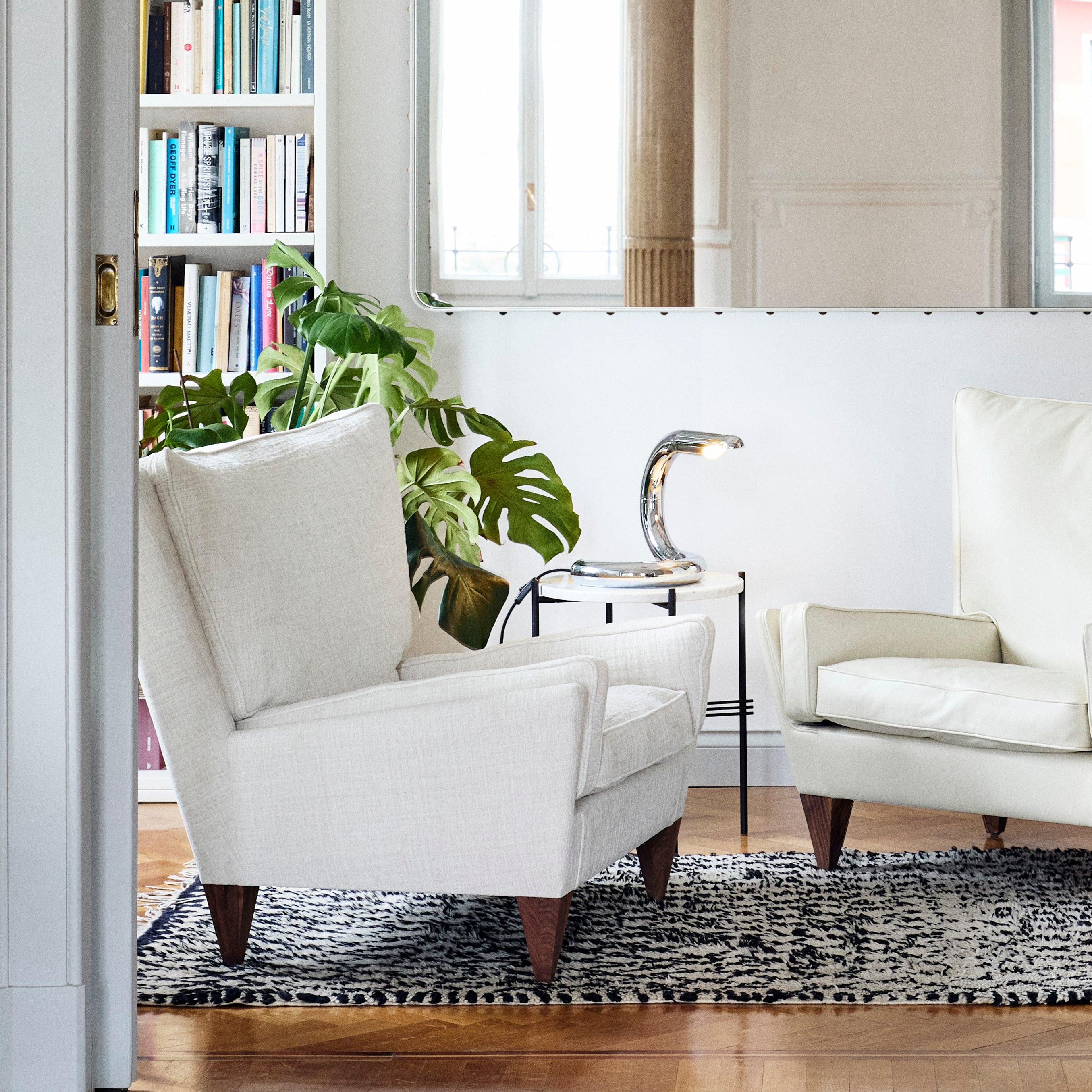 TS Round Side Table: LS