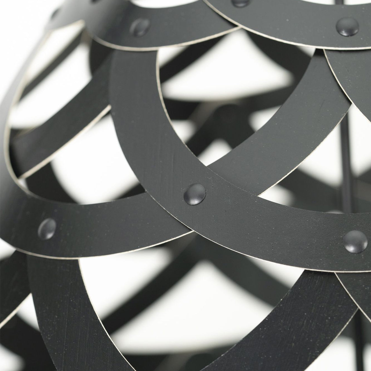 Tūī Pendant Light: Medium + DI