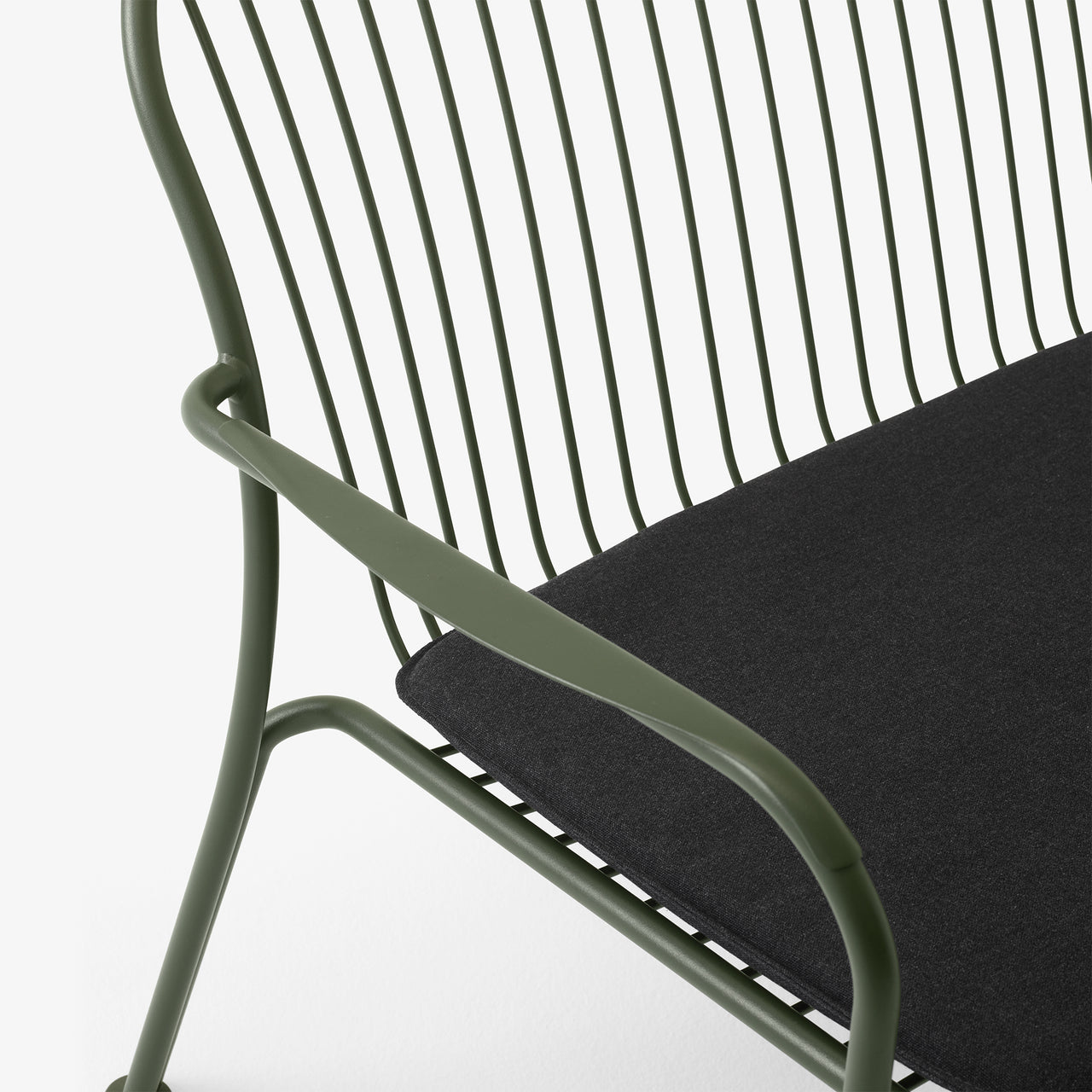 Thorvald SC110 Outdoor Lounge Sofa with Seatpad + DI