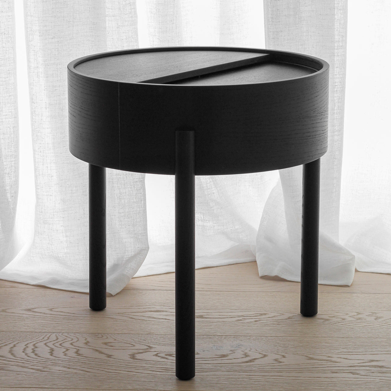 Arc Side Table