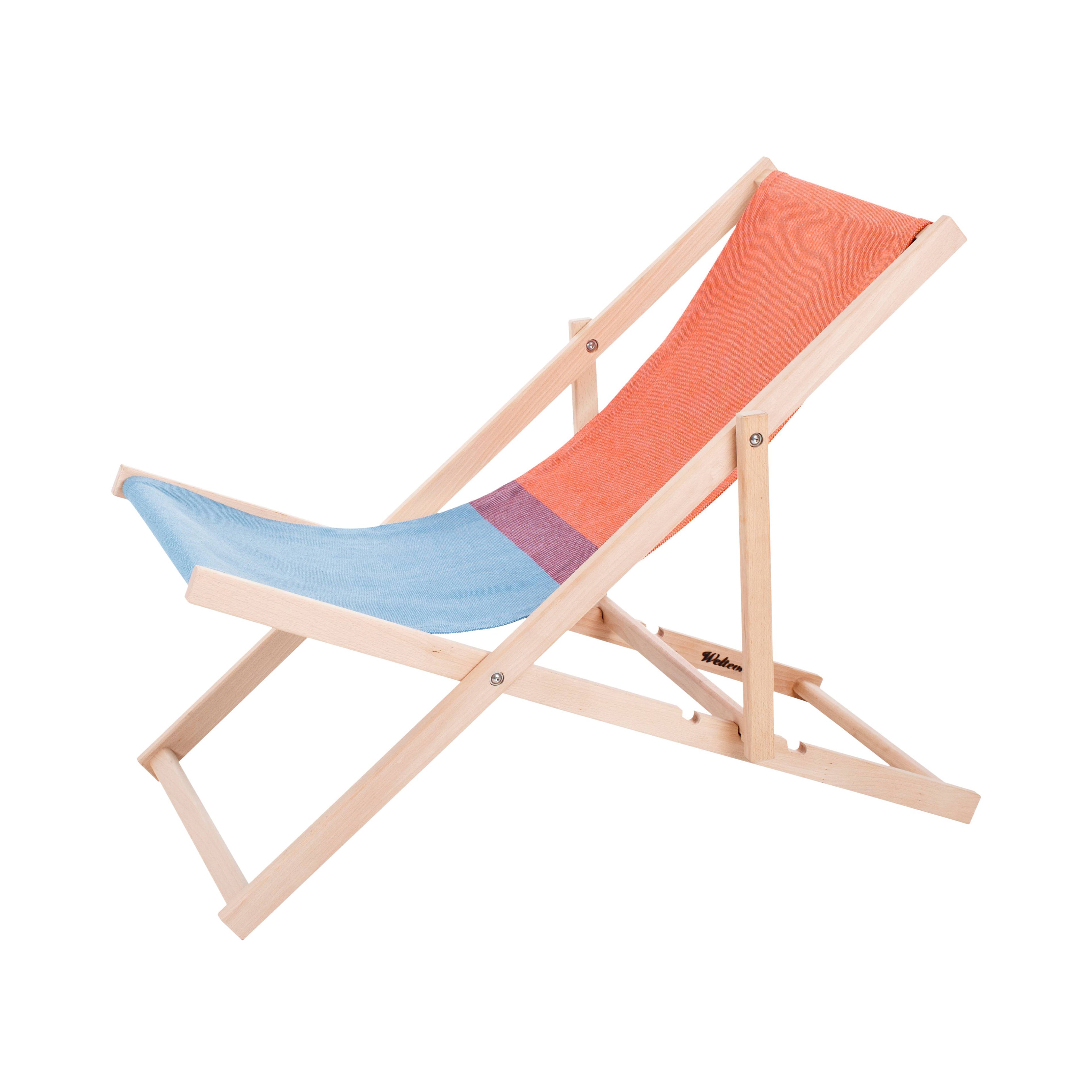 Beach Chair: Red + Blue