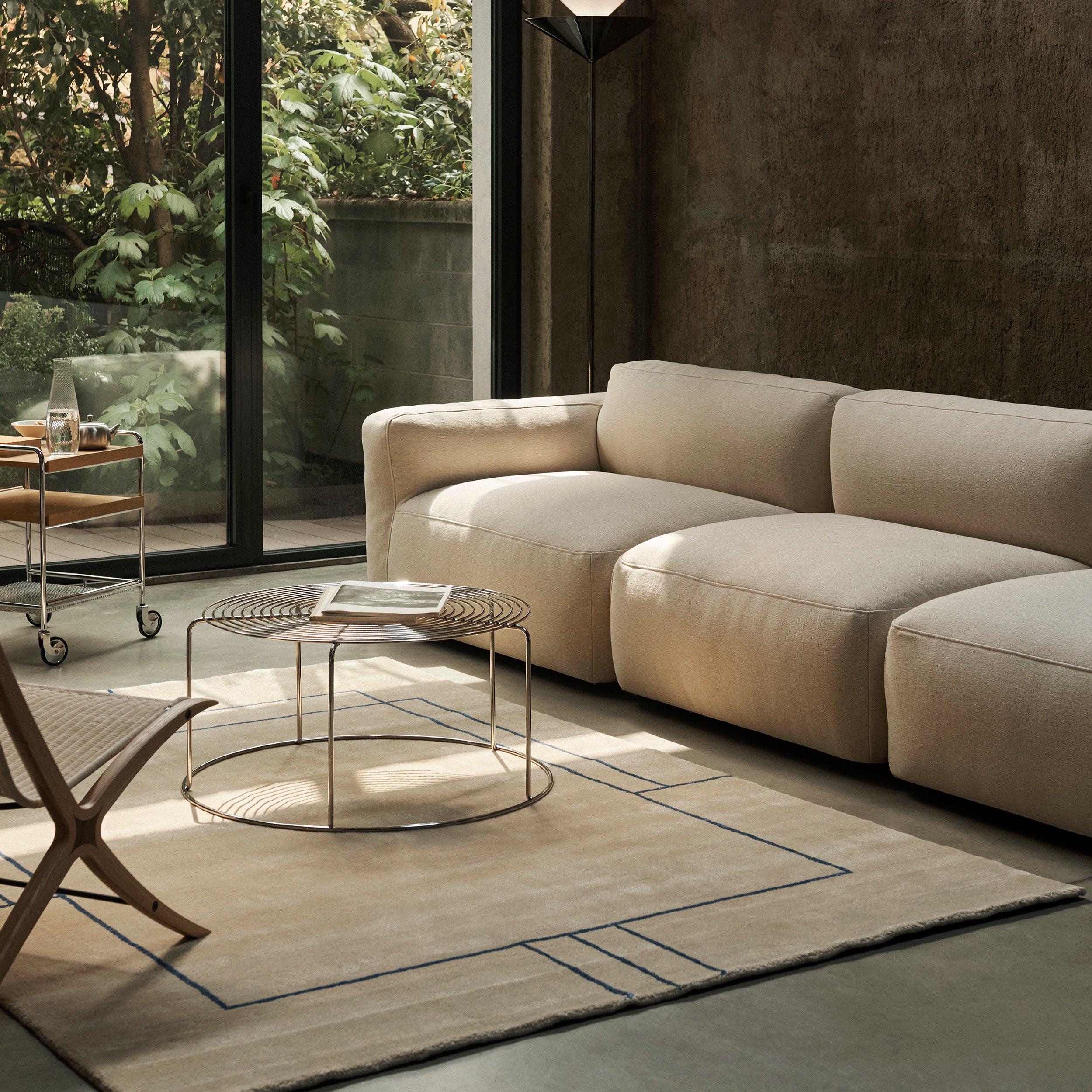 Wire Coffee Table: VP17 + LS