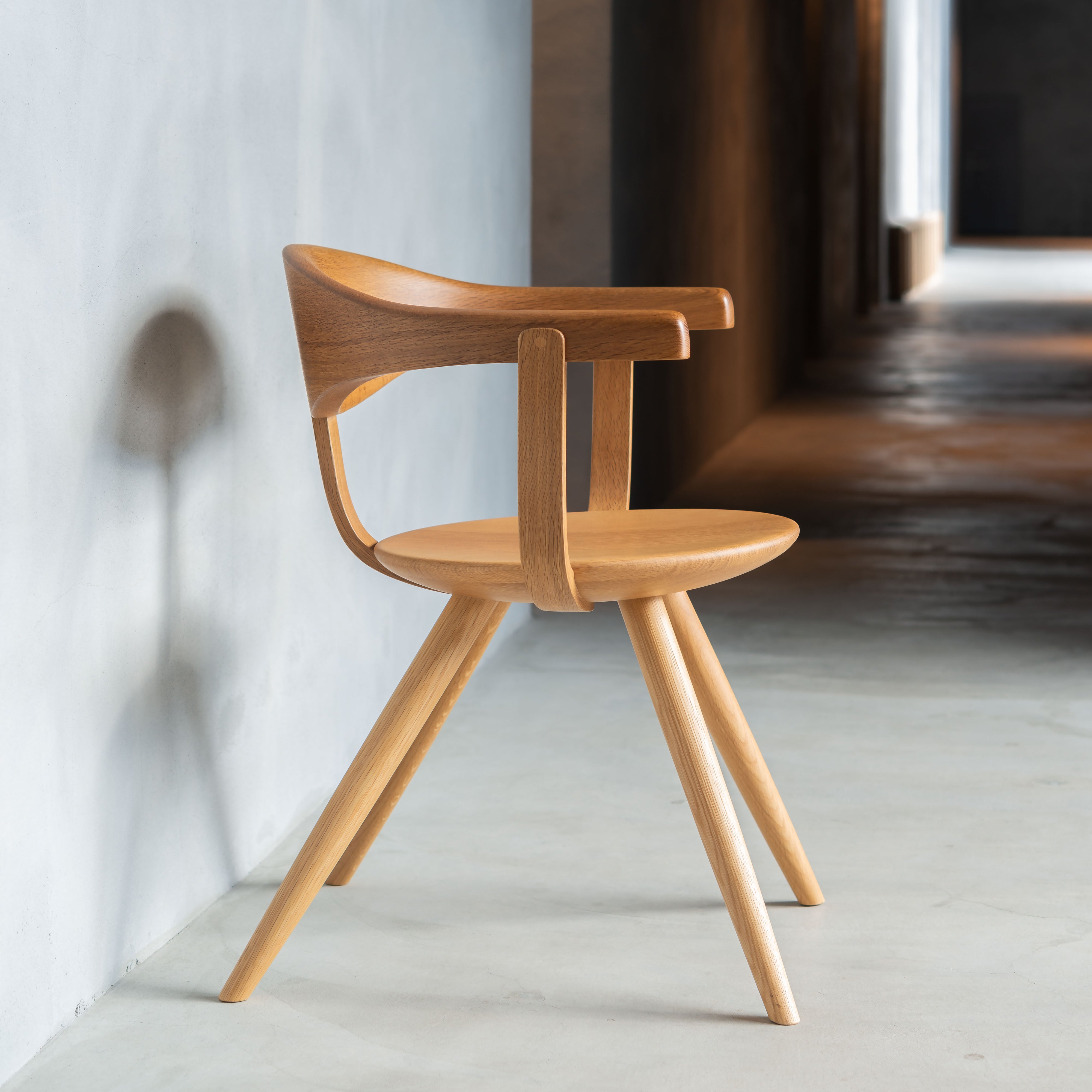 Yanagi Armchair