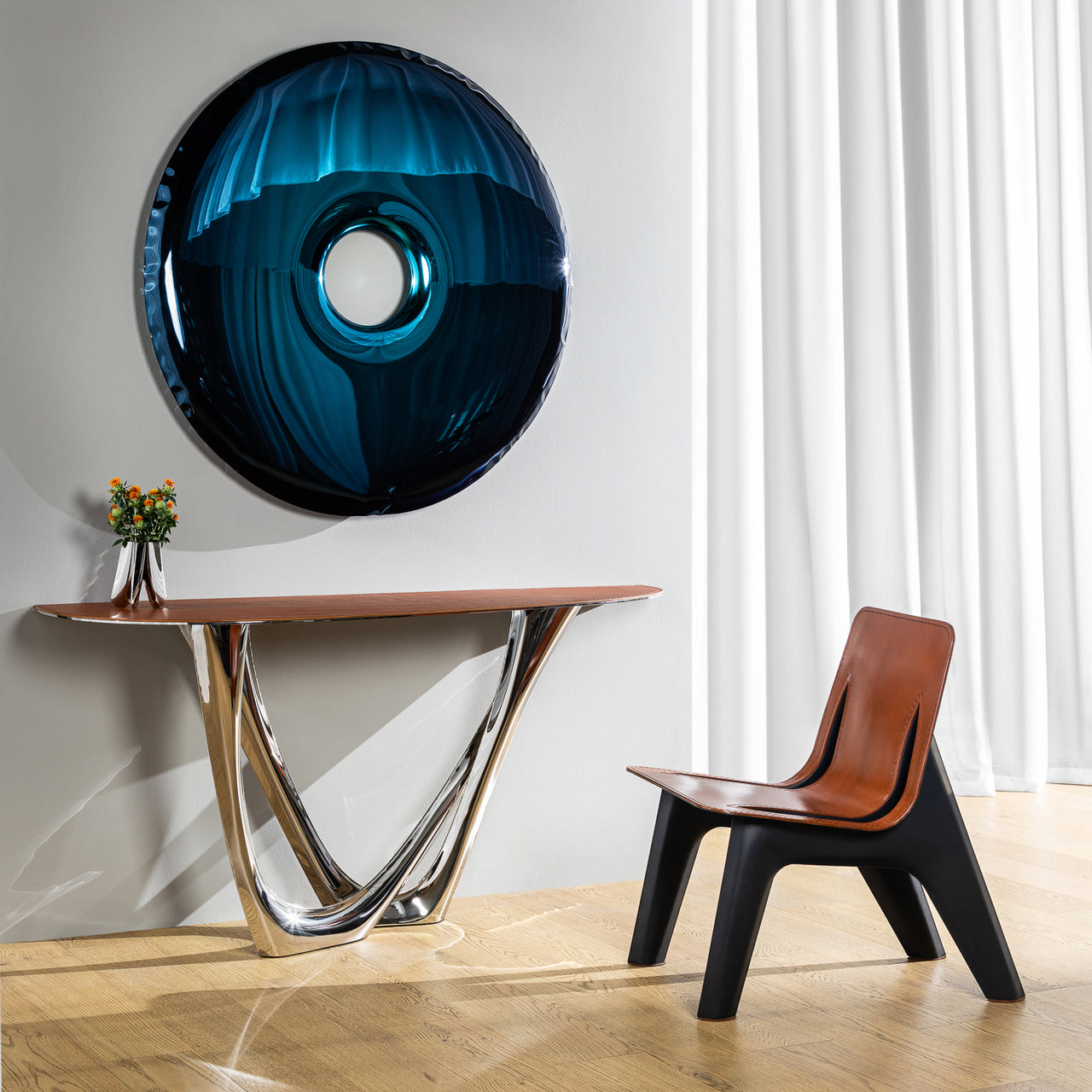 J-Chair Lounge: Leather Seat