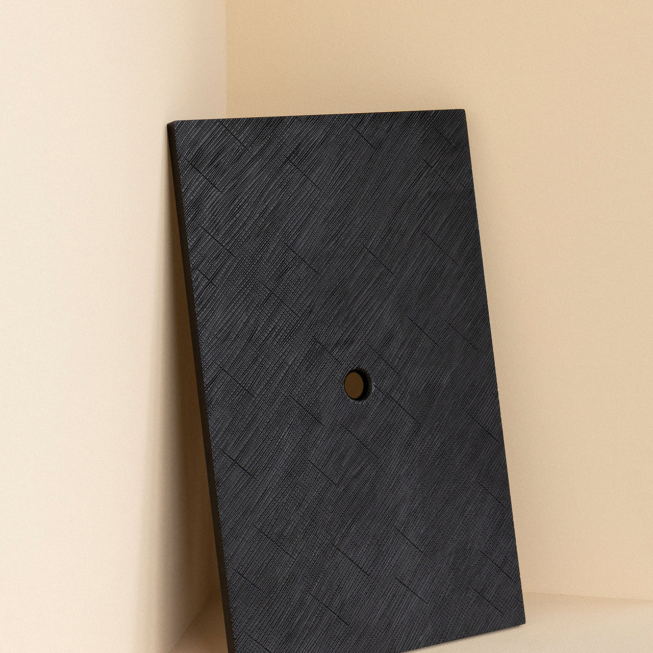 Kiam Table: Square
