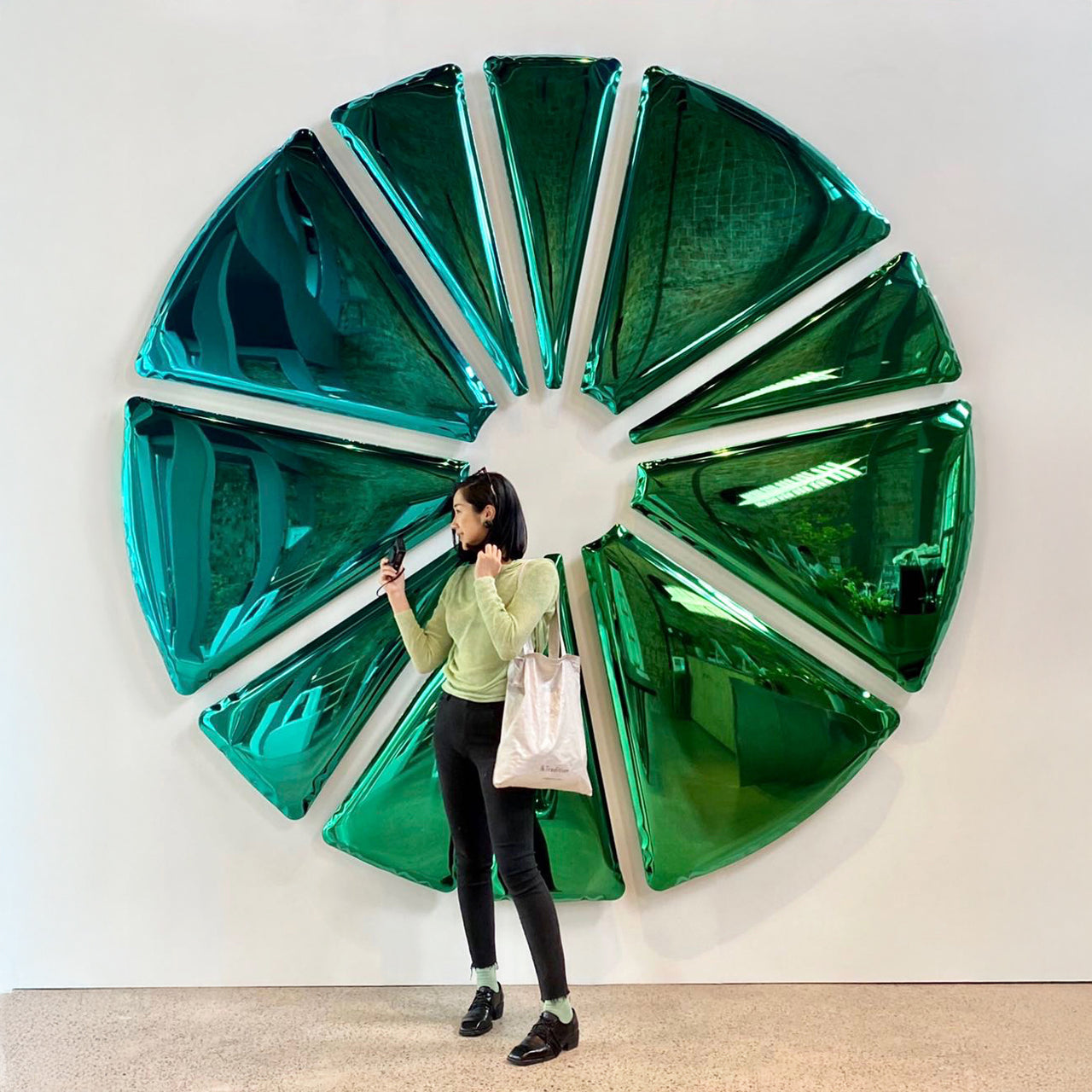 Nucleus Gradient Mirror