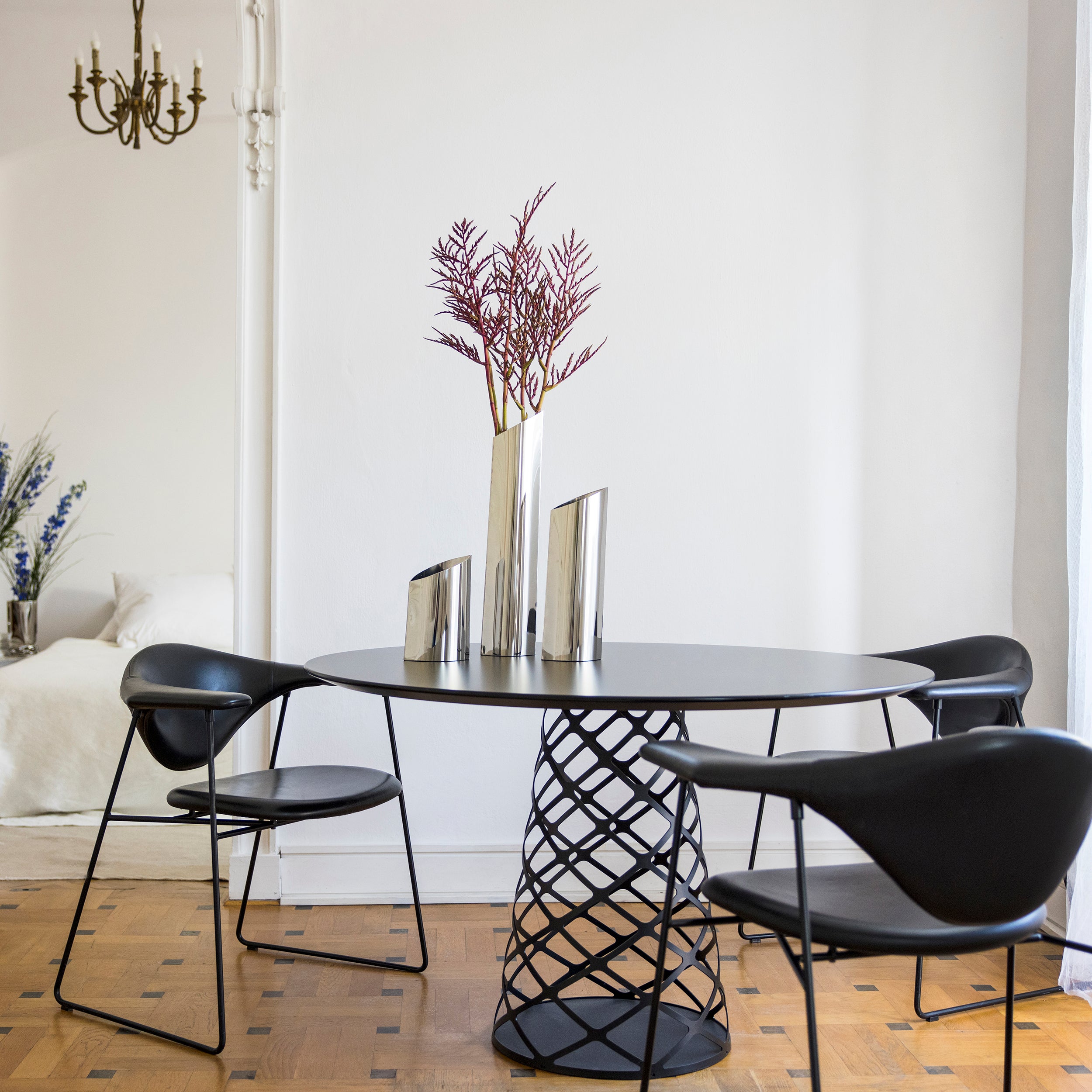 Parova Vase: Set of 3