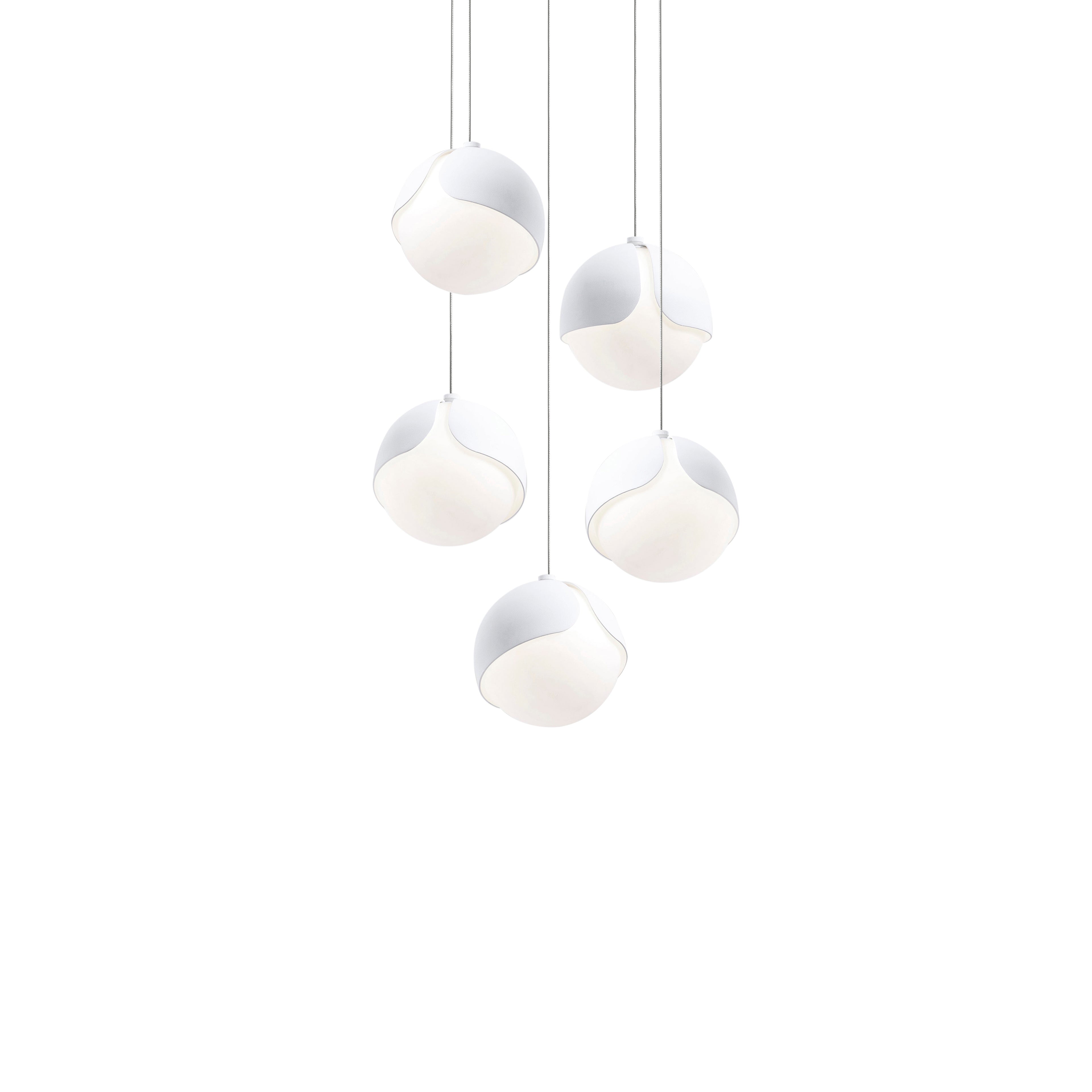 Ohm. 05 Chandelier: Sandtex White