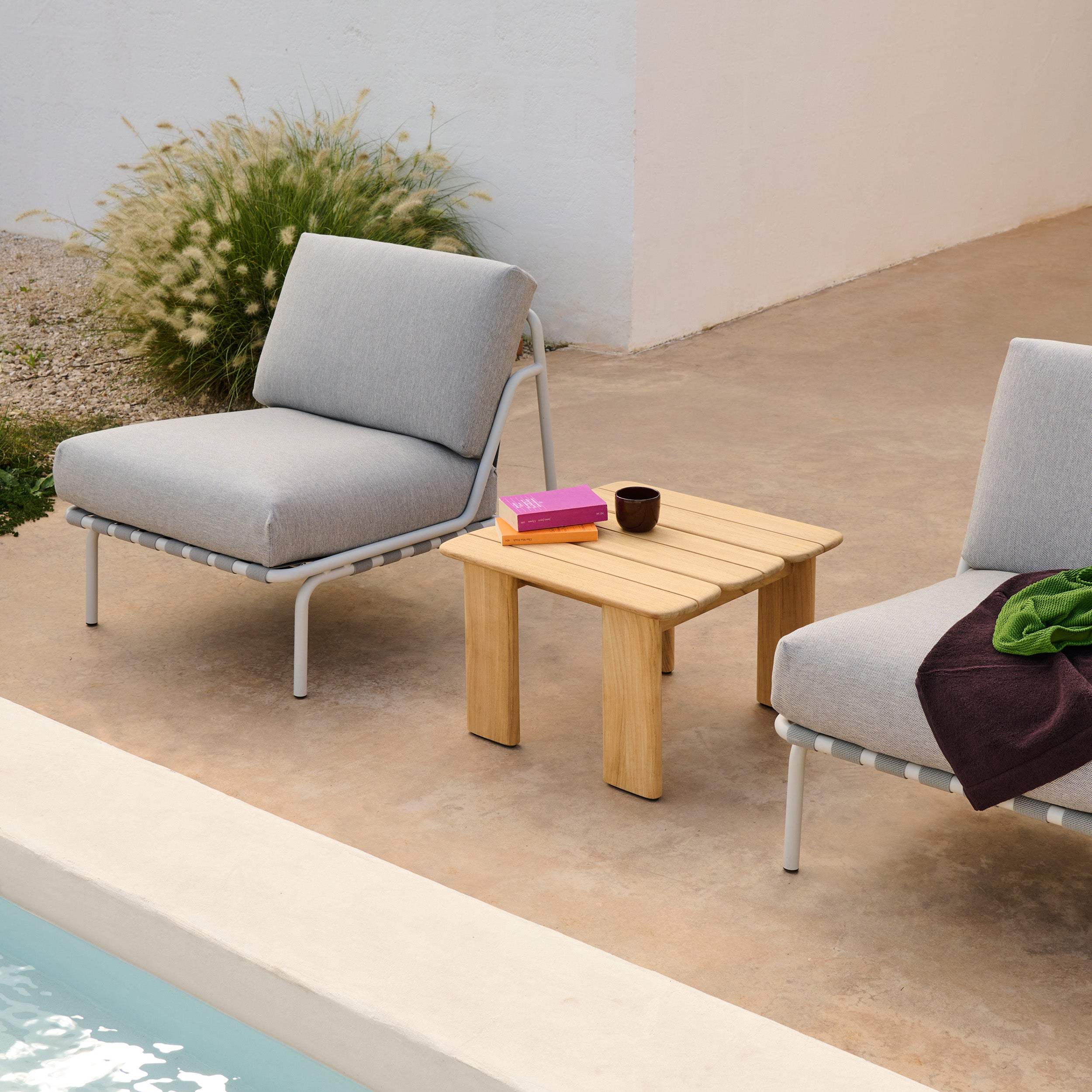 Assemble Coffee Table: Quick Ship