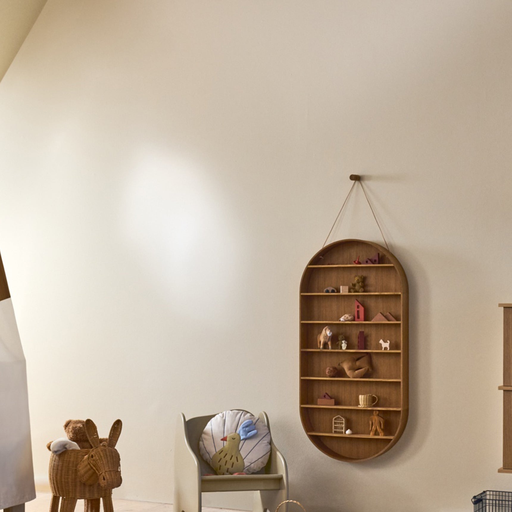Oval Dorm