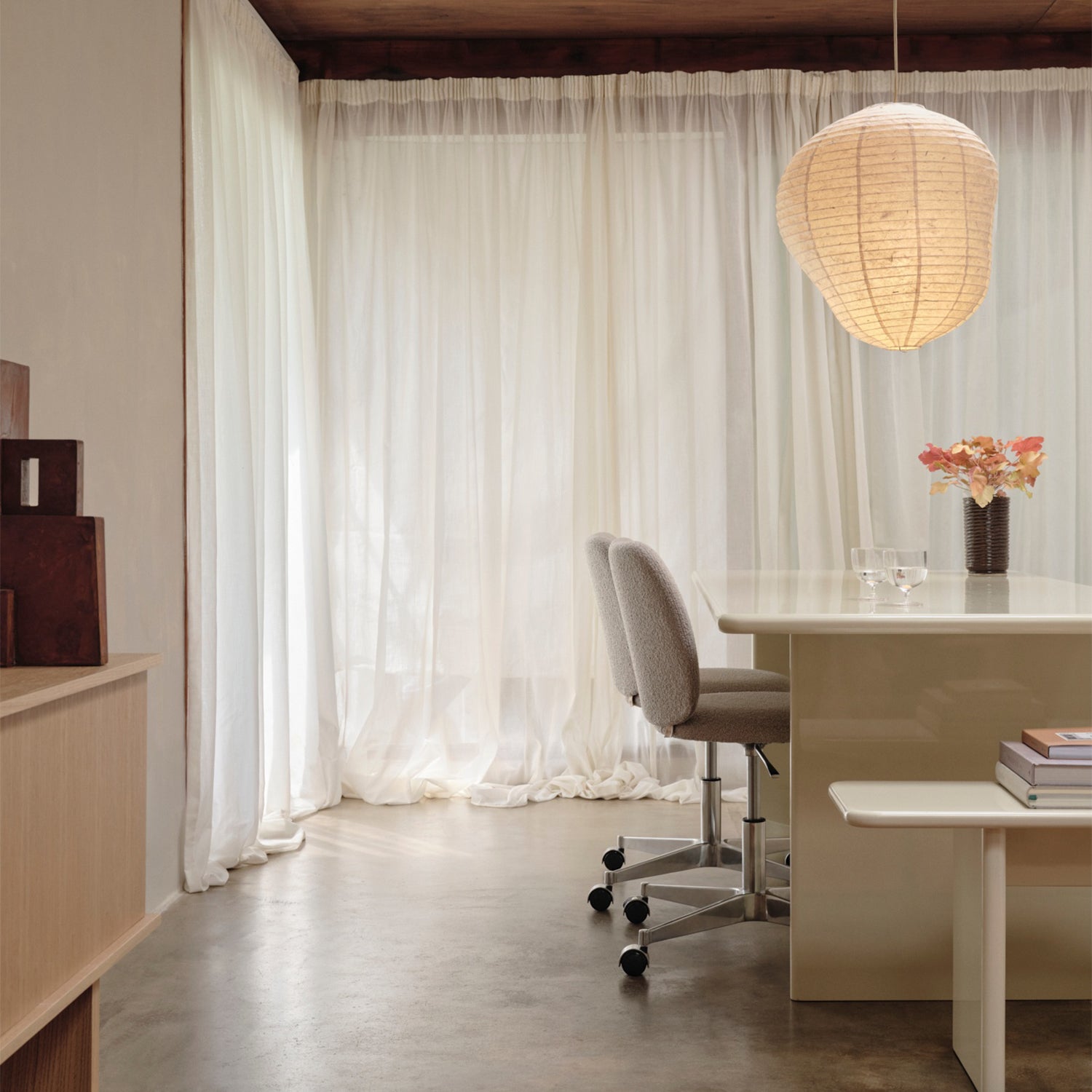 Rico Chair: Swivel Chair