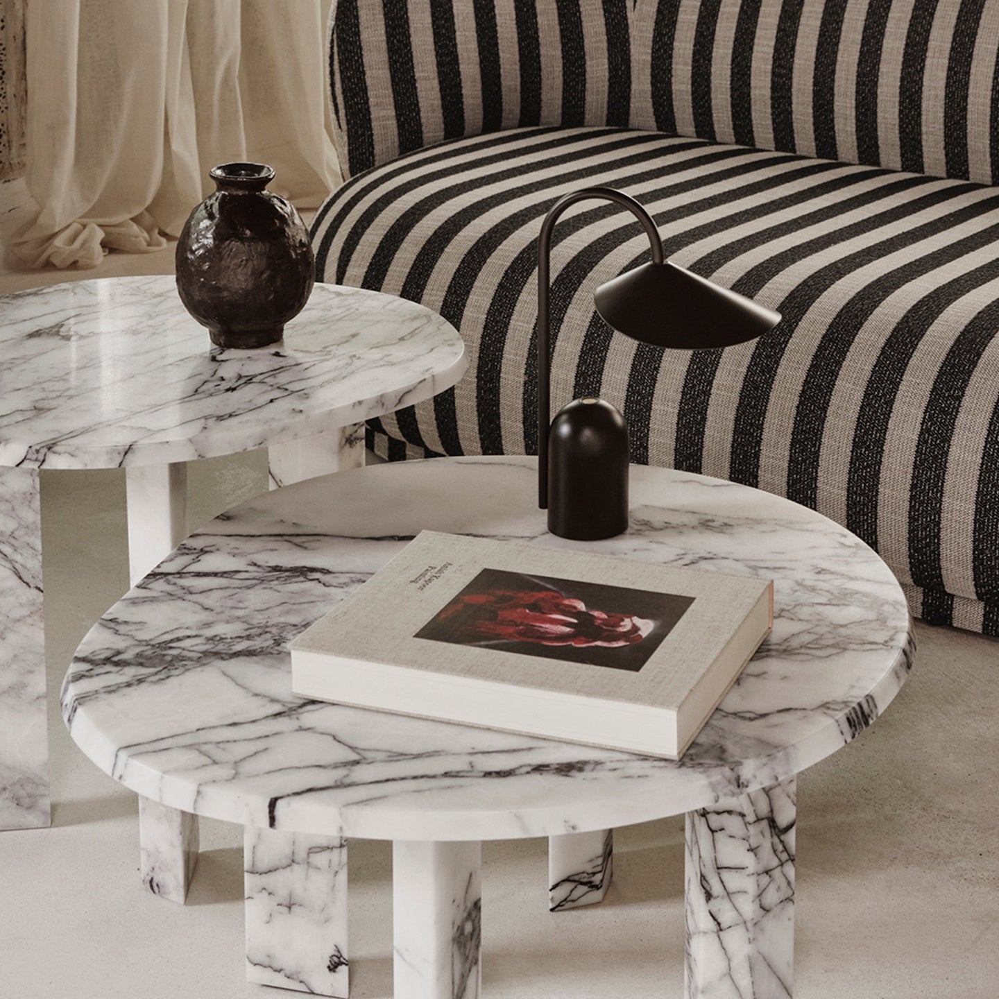 Taula Coffee Table