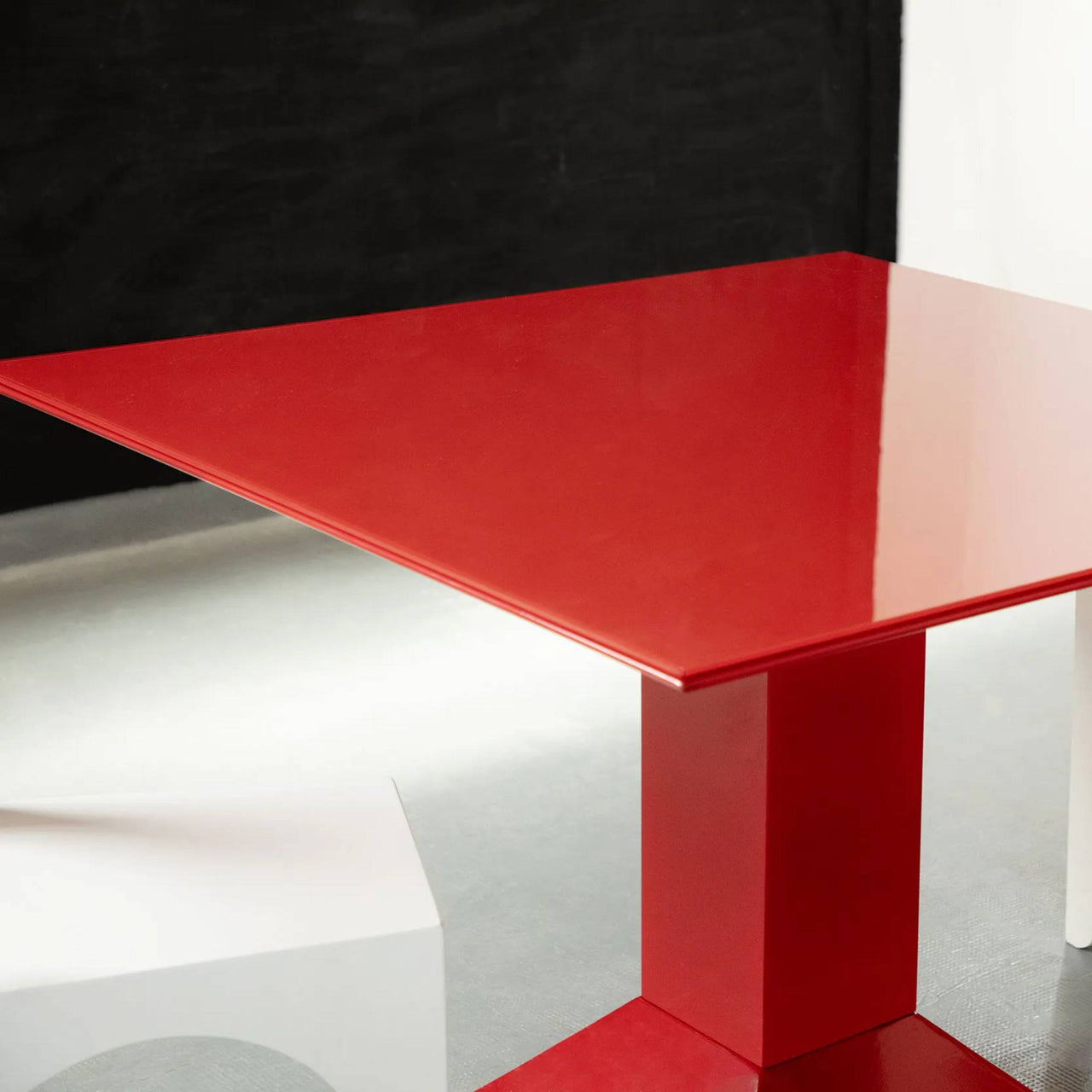 Mettsass Table