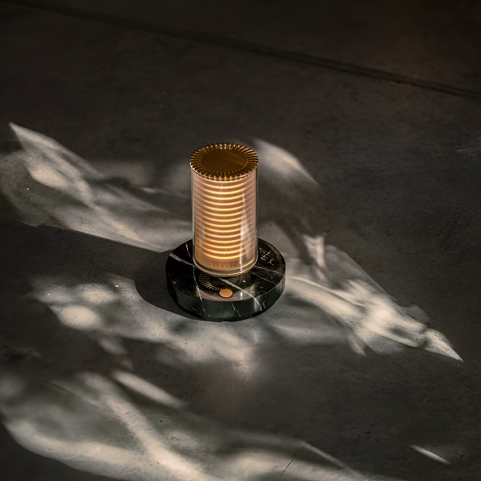 La Lampe Frechin A Table Lamp