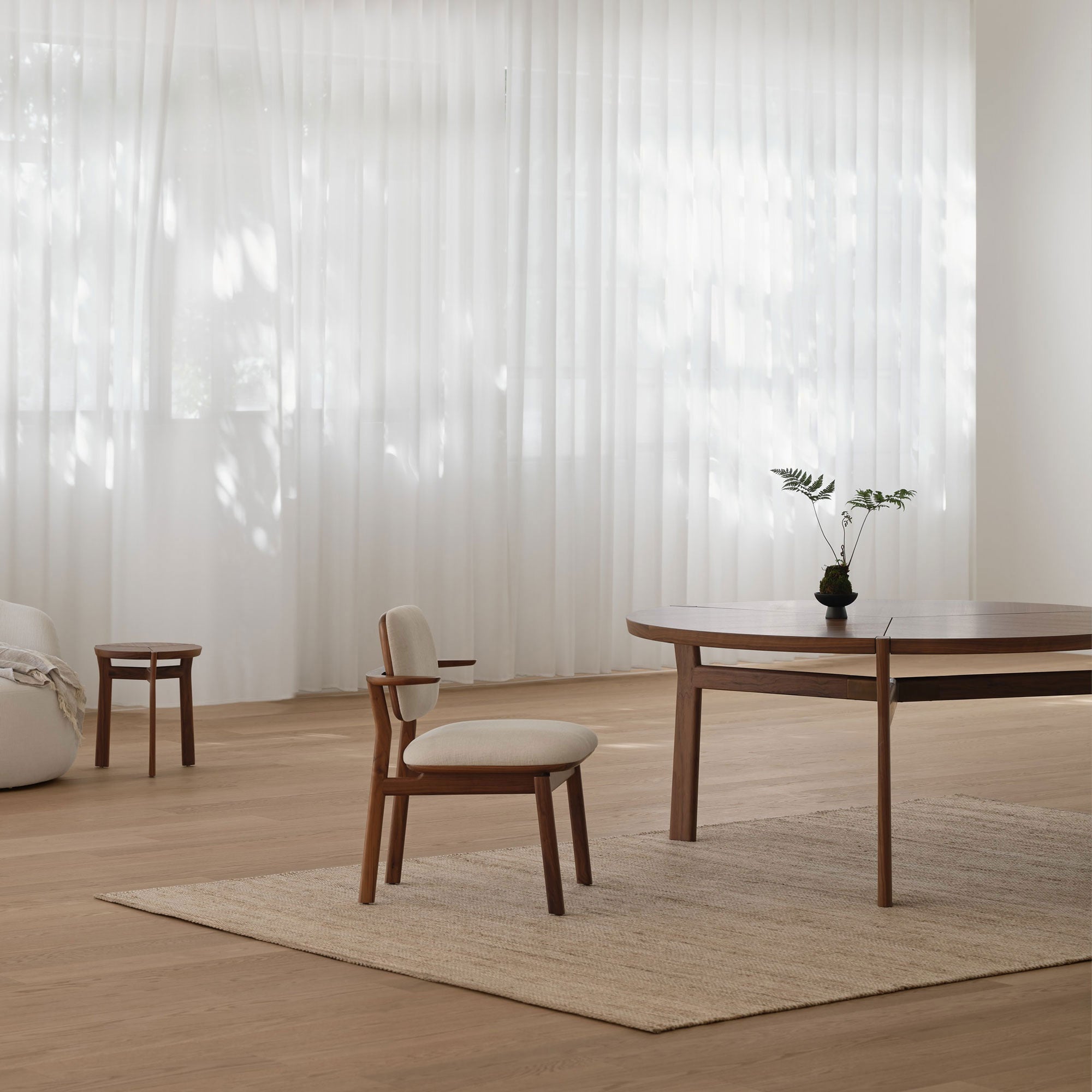 Marea Dining Table