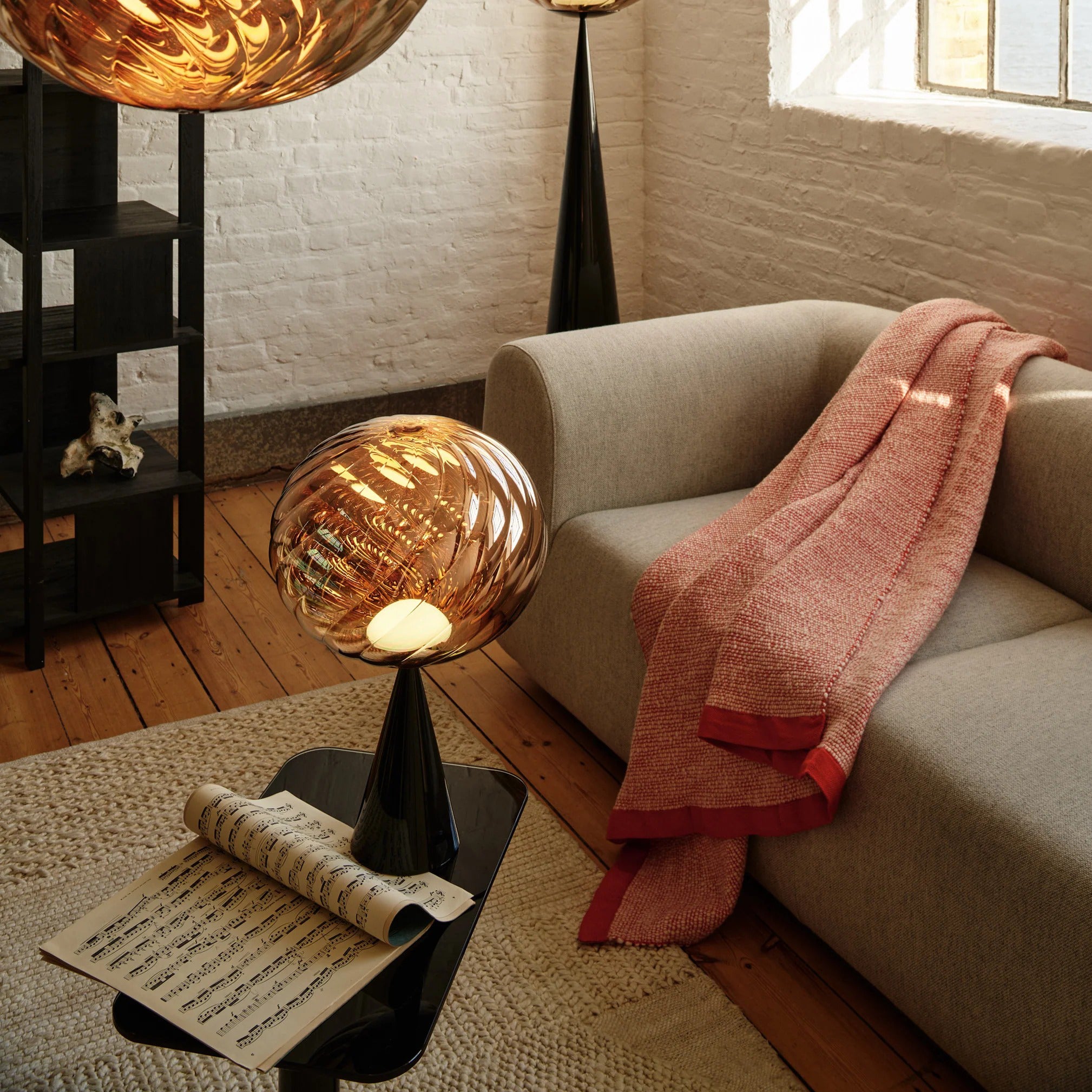 Whirl Cone Fat Table Lamp