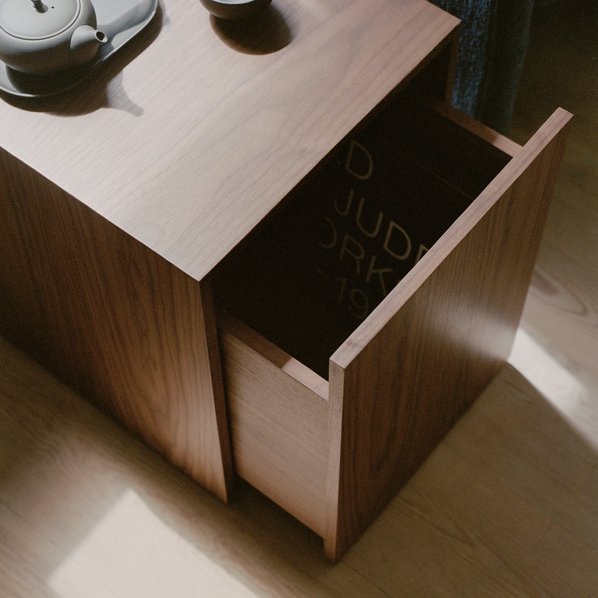 Mass Side Table