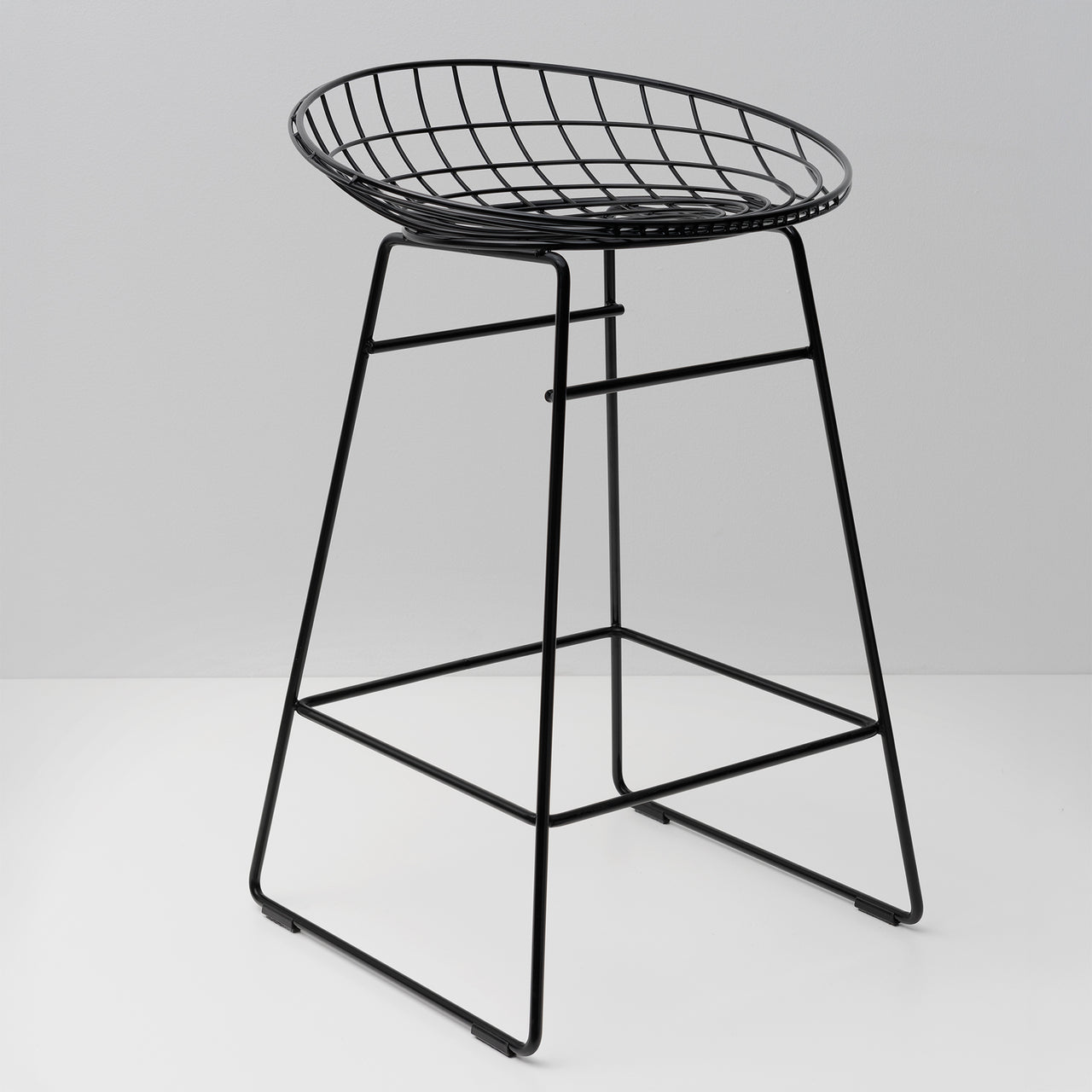 Wire Bar + Counter Stool: LS