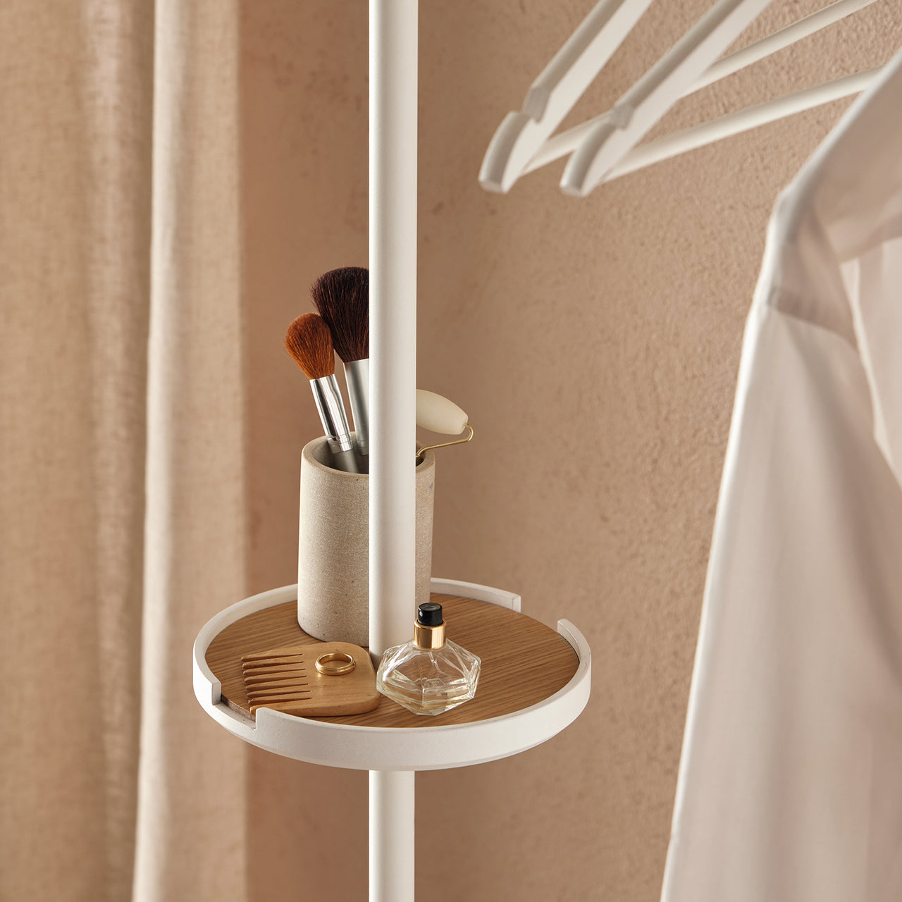 Platel Coat Rack Hanger