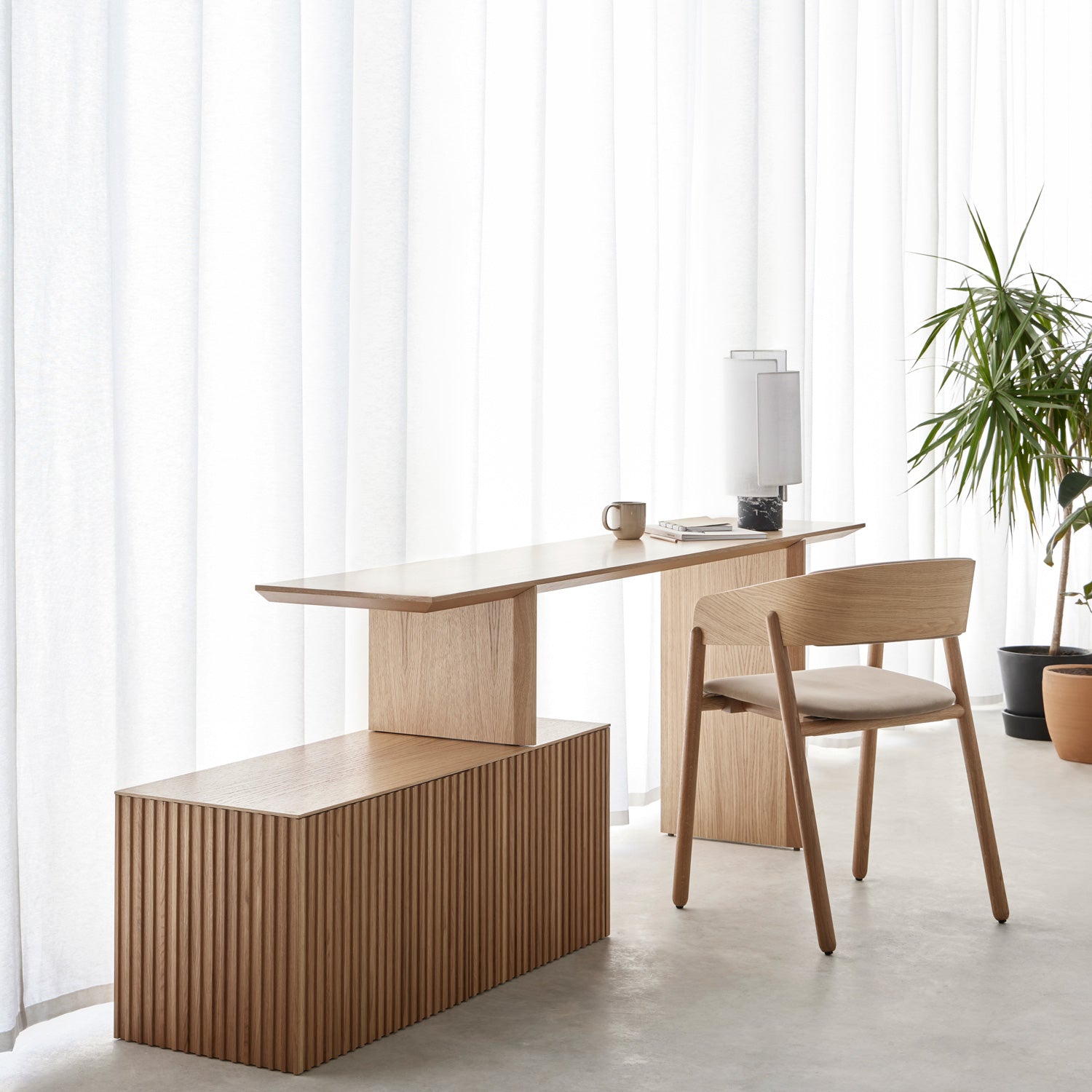 Velasca Desk