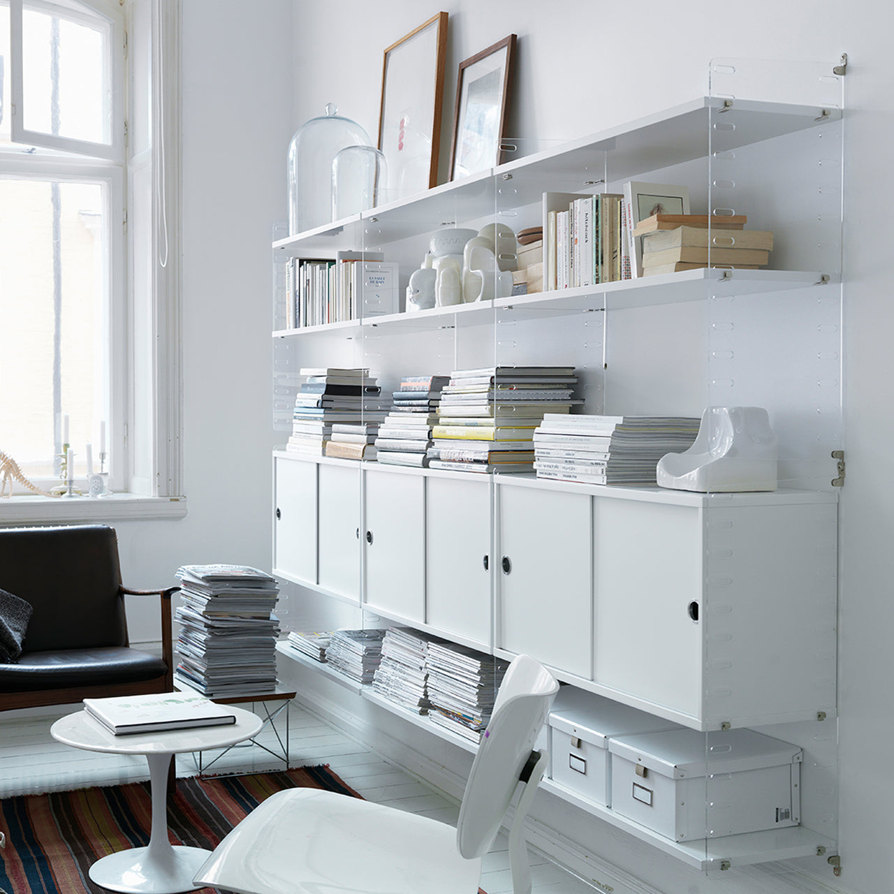 String System: Cabinet with Sliding Doors