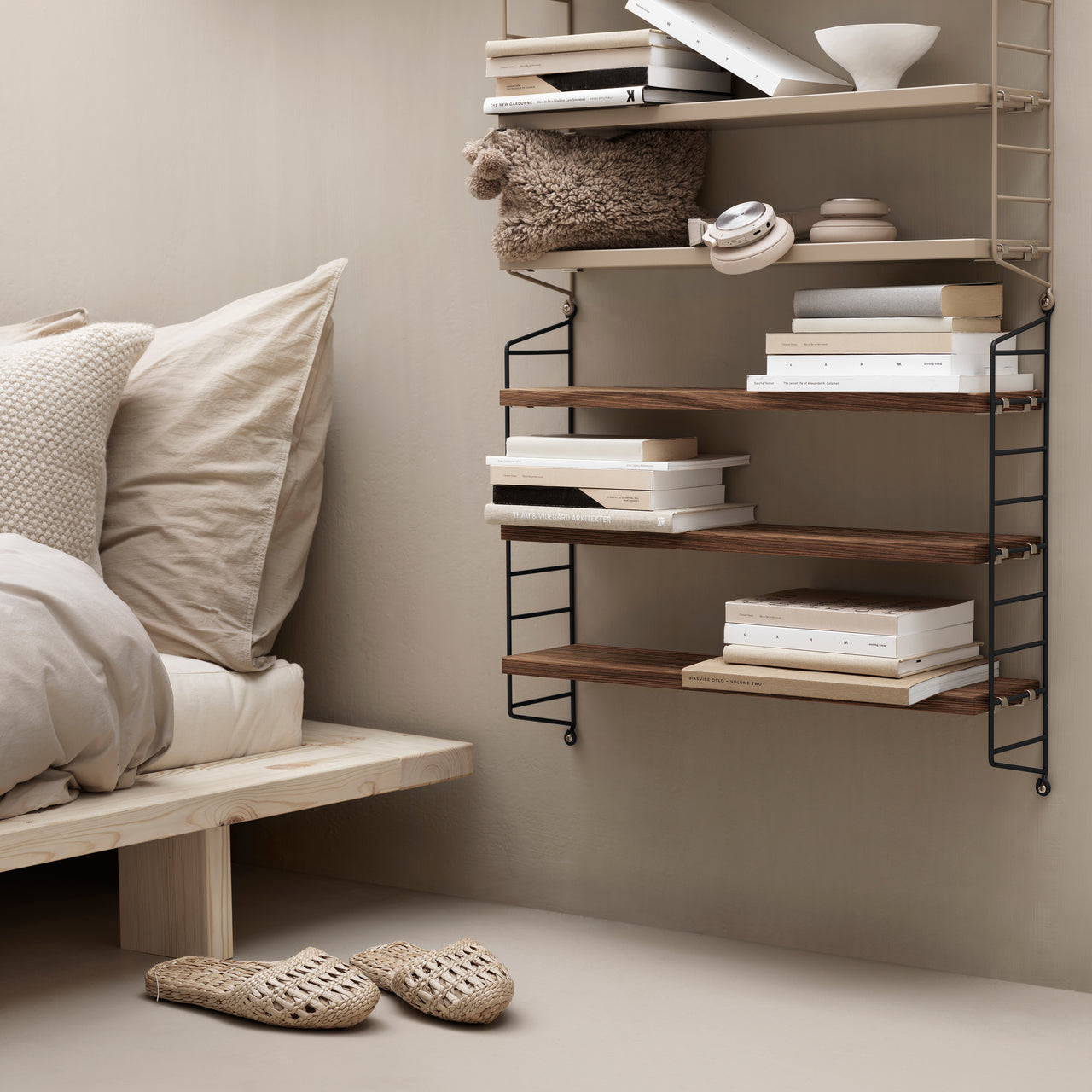 String Pocket Shelving