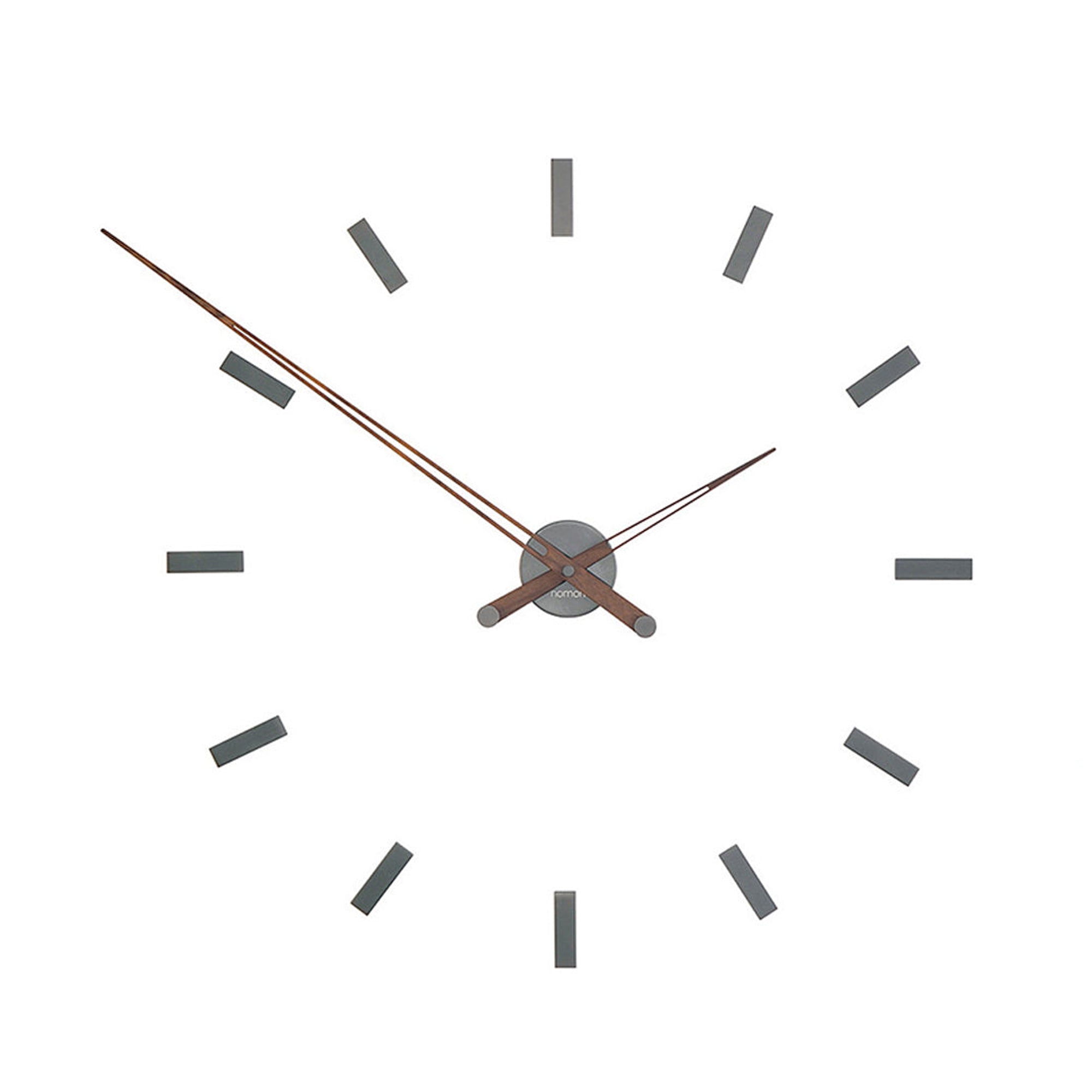 Tacón Wall Clock: Large - 39.4