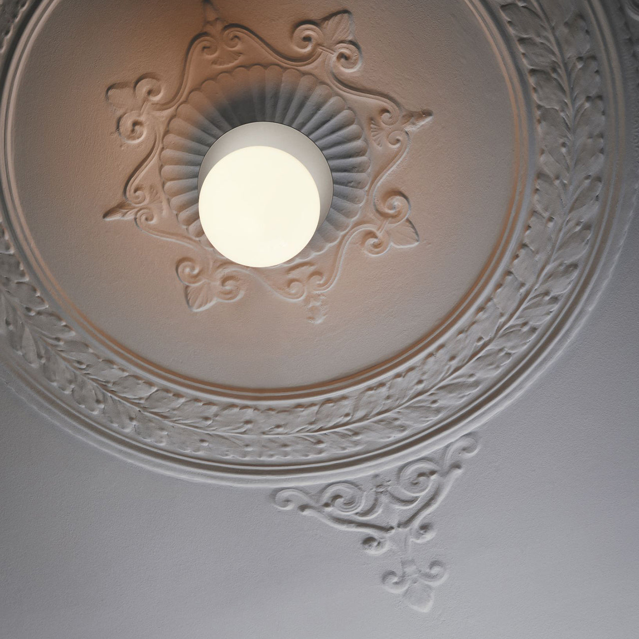 Liila 1 Wall/Ceiling Lamp