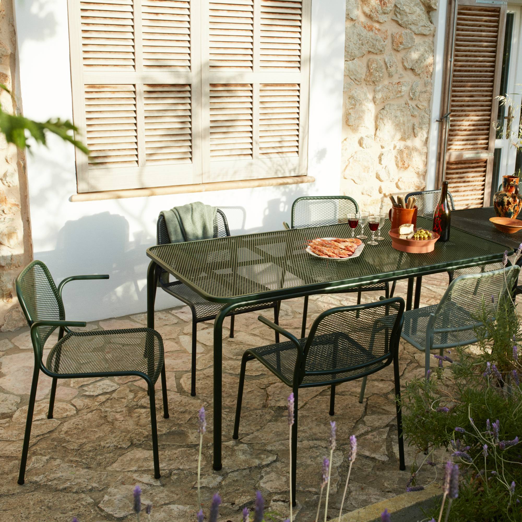 Mira Armchair