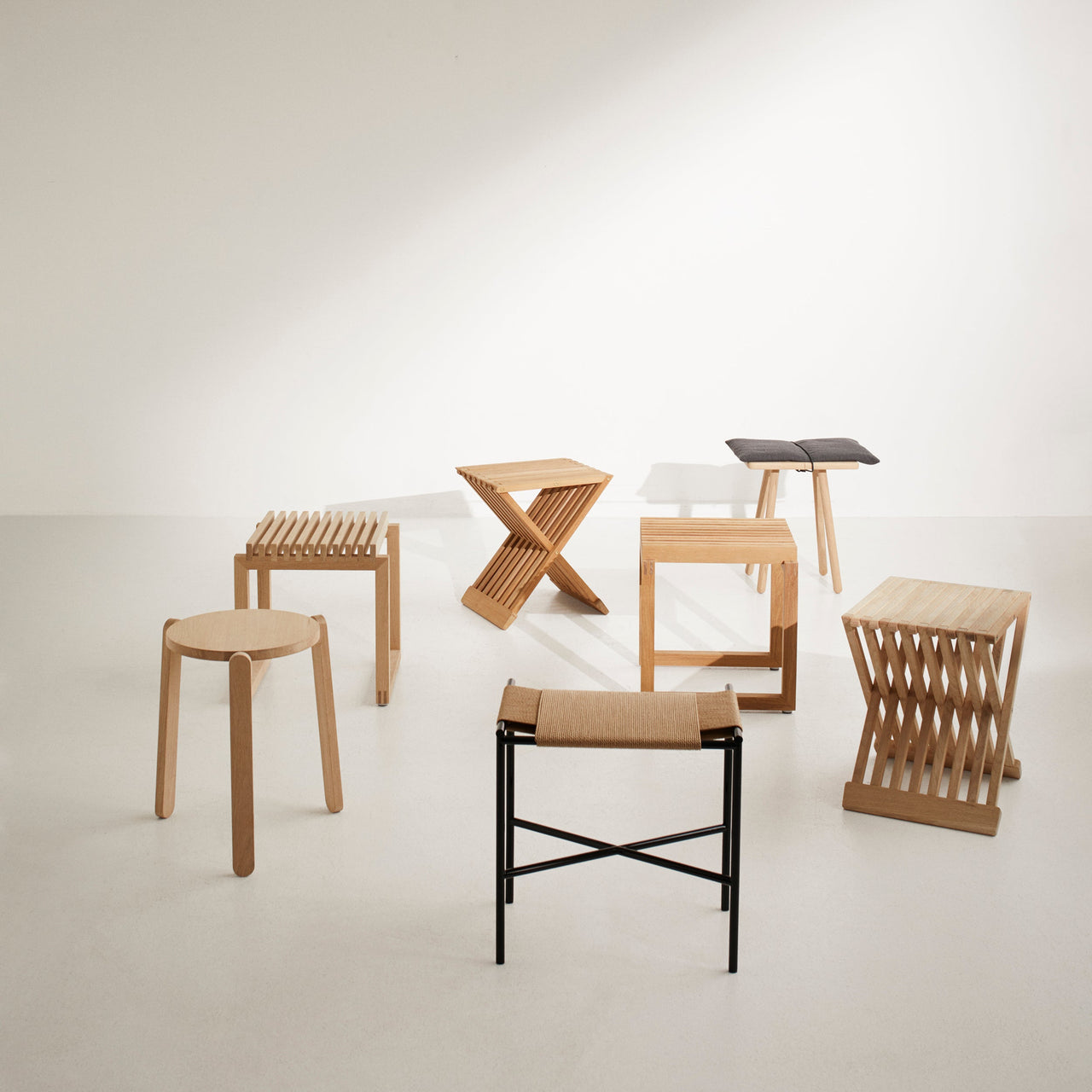 Fionia Stool