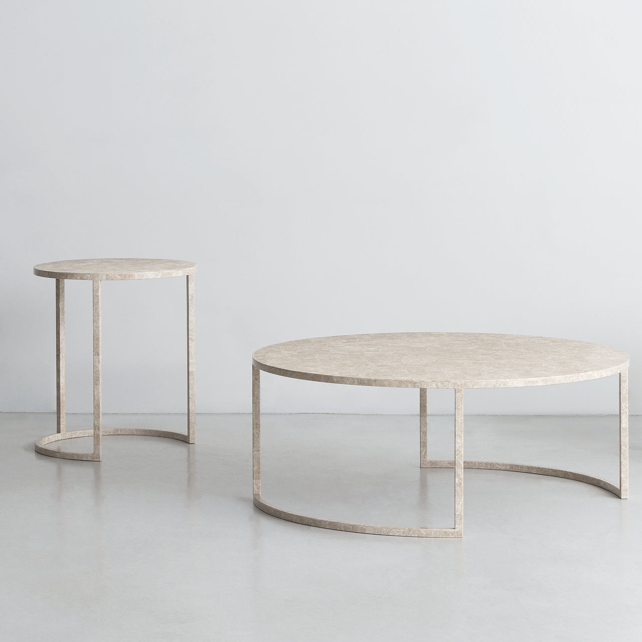 BK Side Table: Round