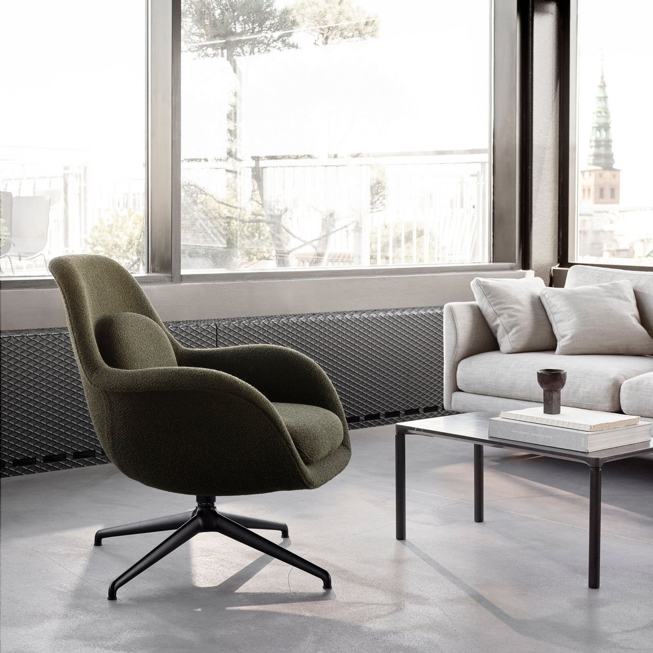 Swoon Lounge Chair Petit: Swivel Base