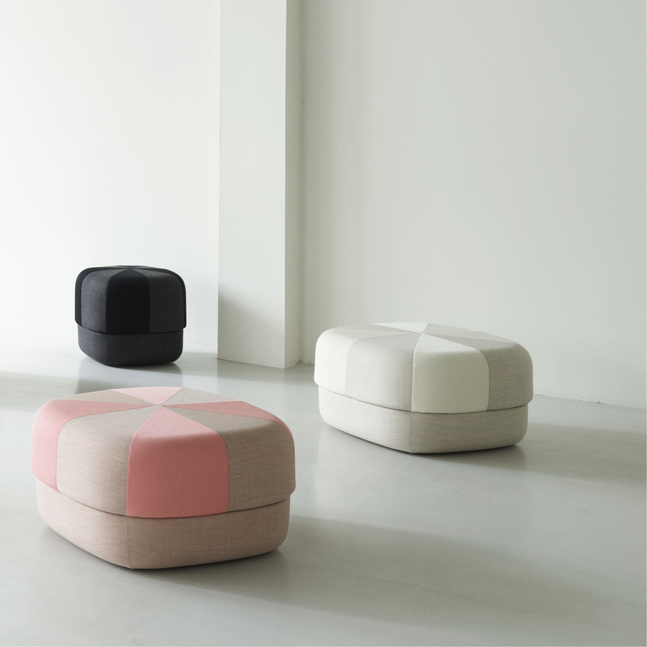 Circus Duo Pouf