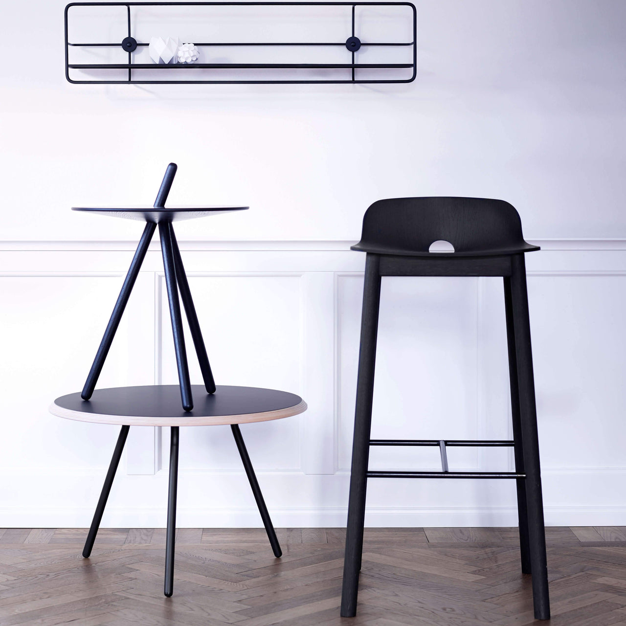 Mono Bar + Counter Stool