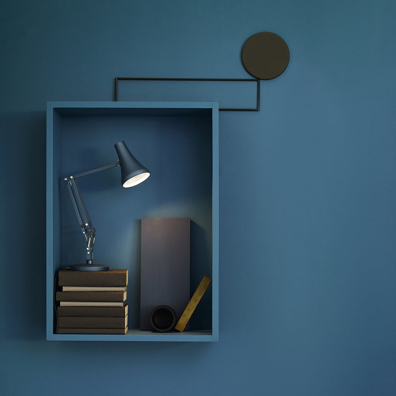 90 Mini Mini Desk Lamp: LS