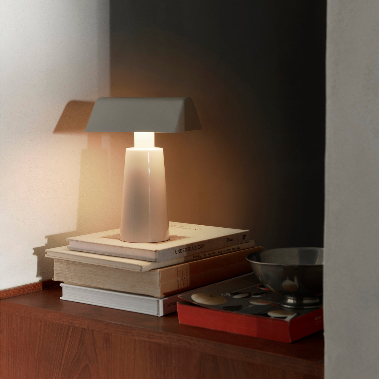 Caret Portable Table Lamp MF1