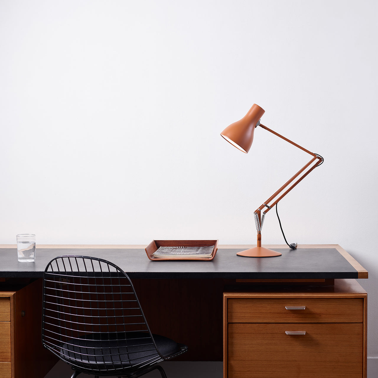 Type 75 Desk Lamp: Margaret Howell Edition