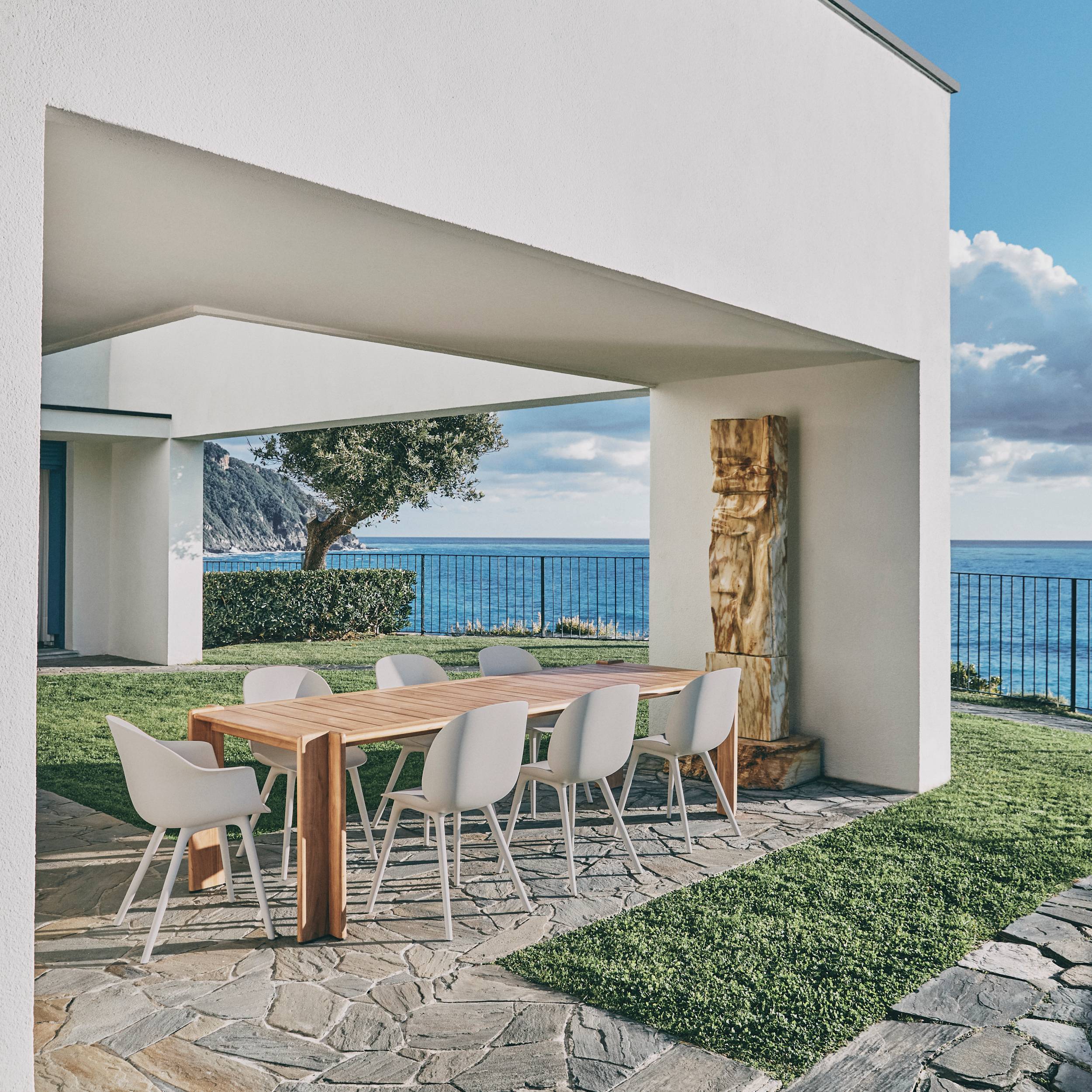 Atmosfera Dining Table: Outdoor + LS