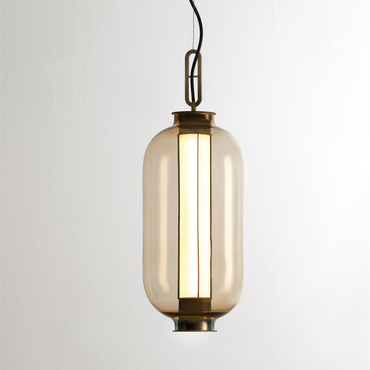 Bai T Ba Ba Pendant Lamp