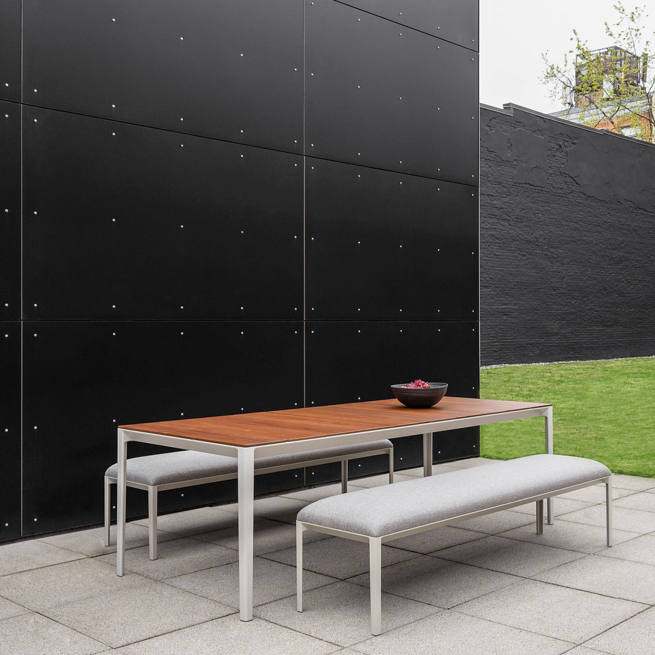 Able Bench: Outdoor