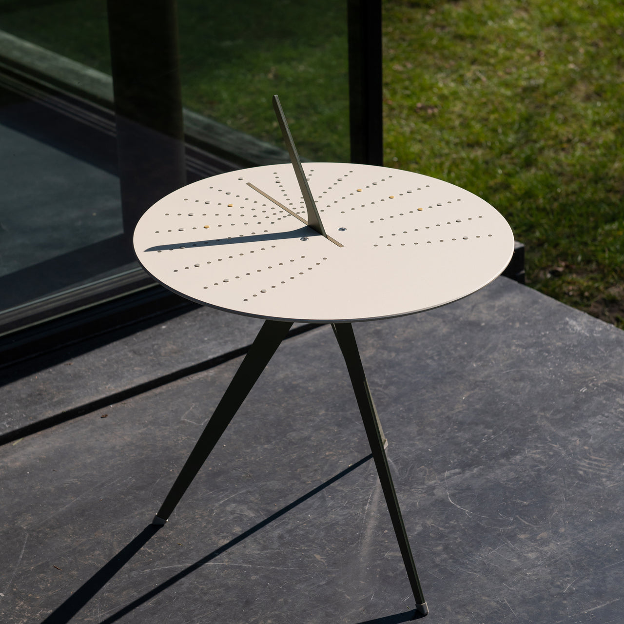 Sundial Table